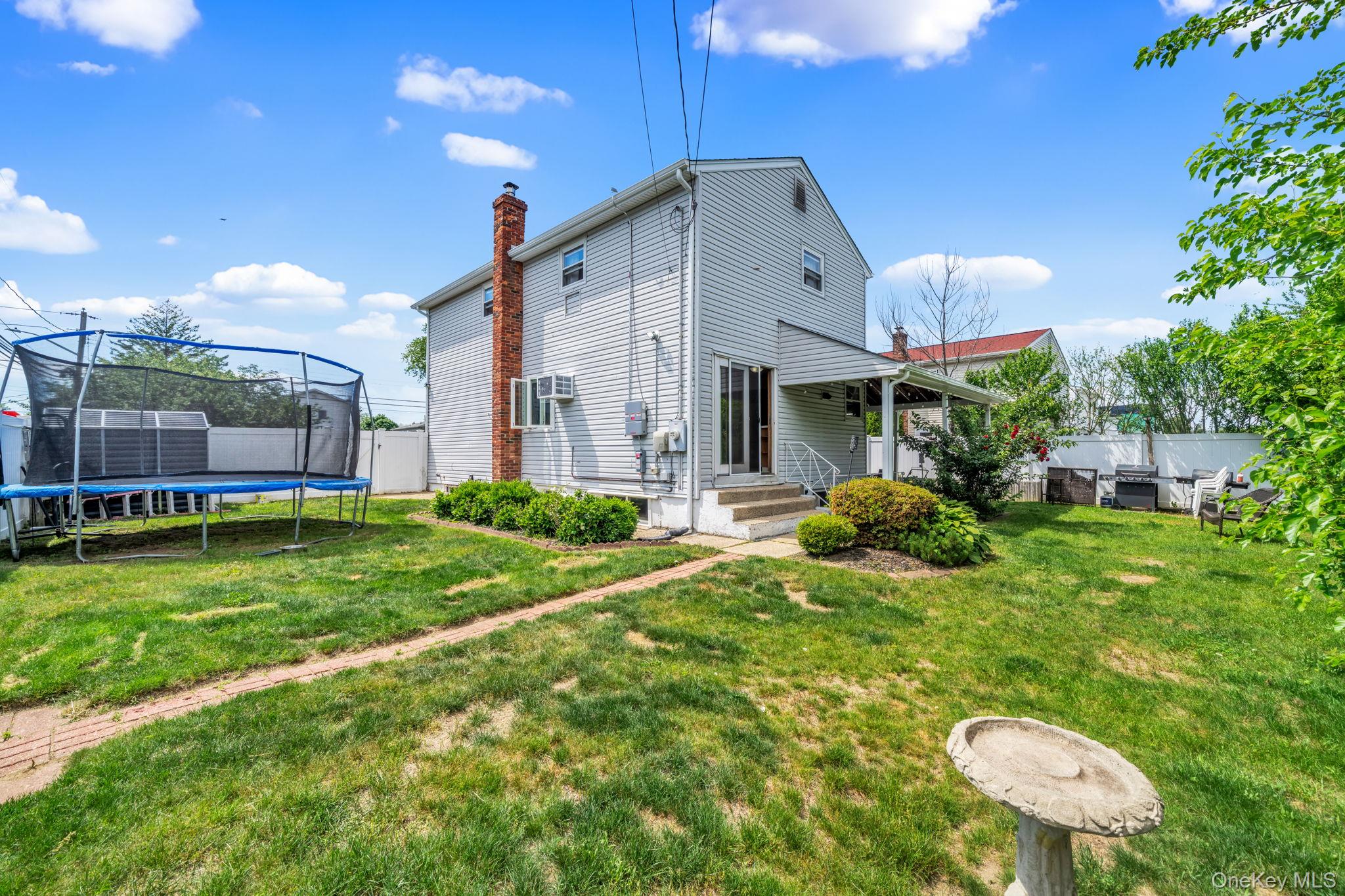 9 Nassau Avenue Property Photo 29