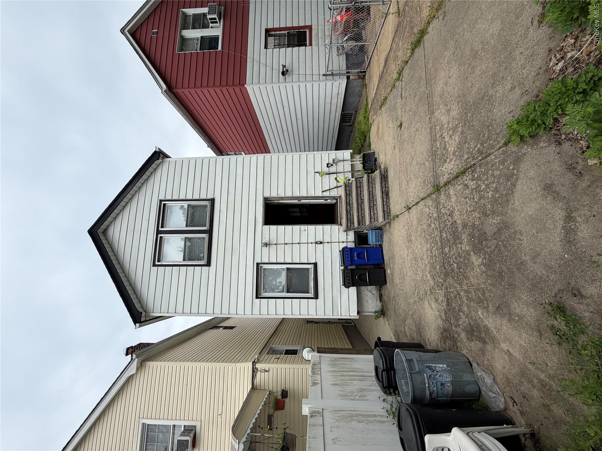 11129 147th Street Property Photo 3