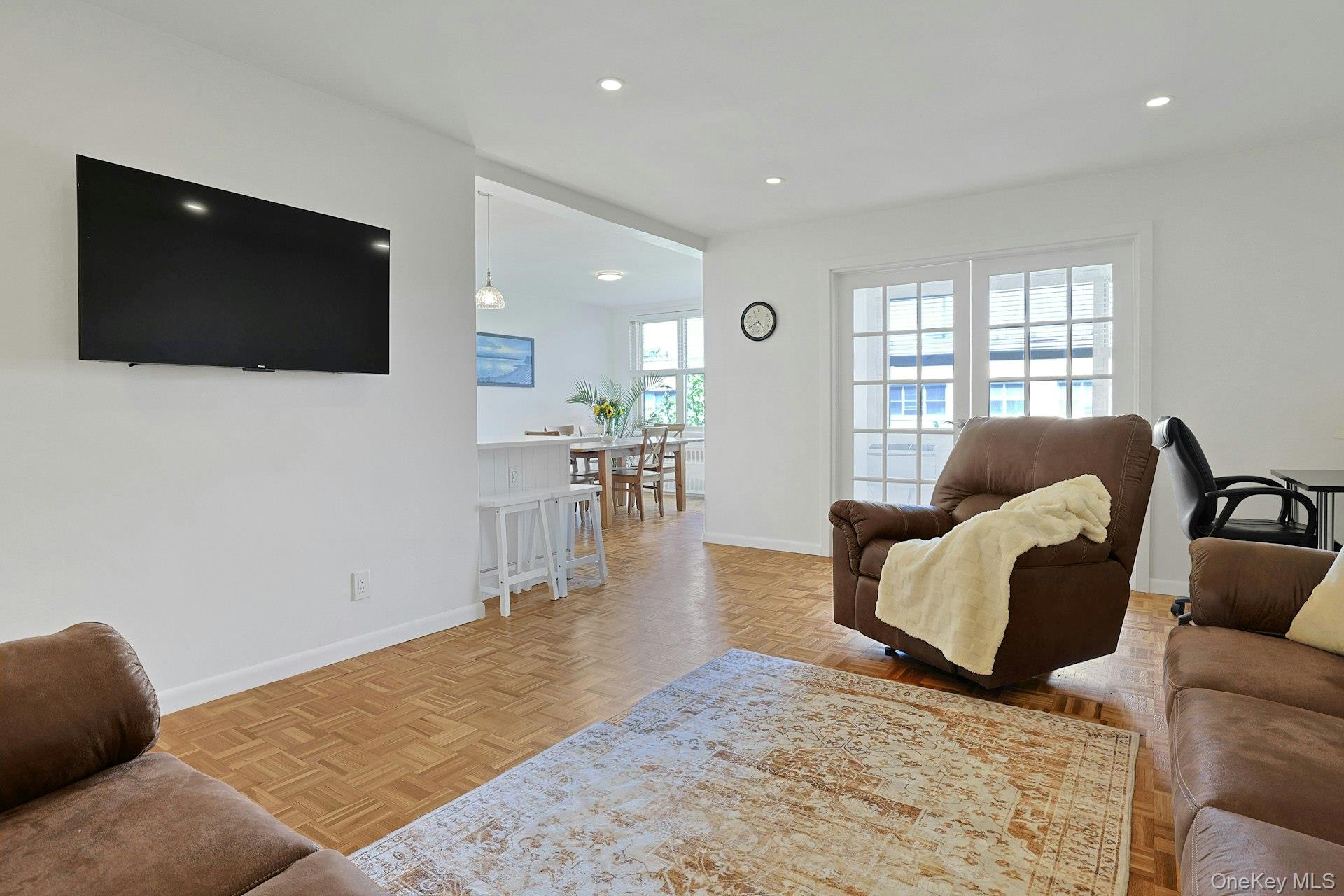 12 Old Mamaroneck Road 7f Property Photo 4