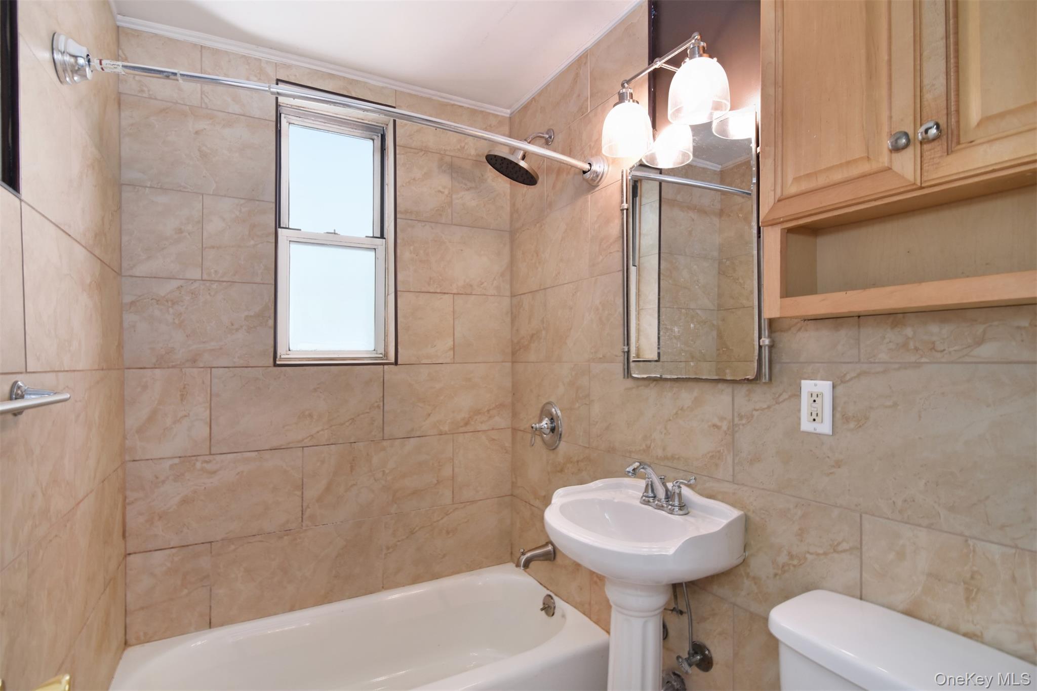 1111 Midland Avenue 2c Property Photo 9