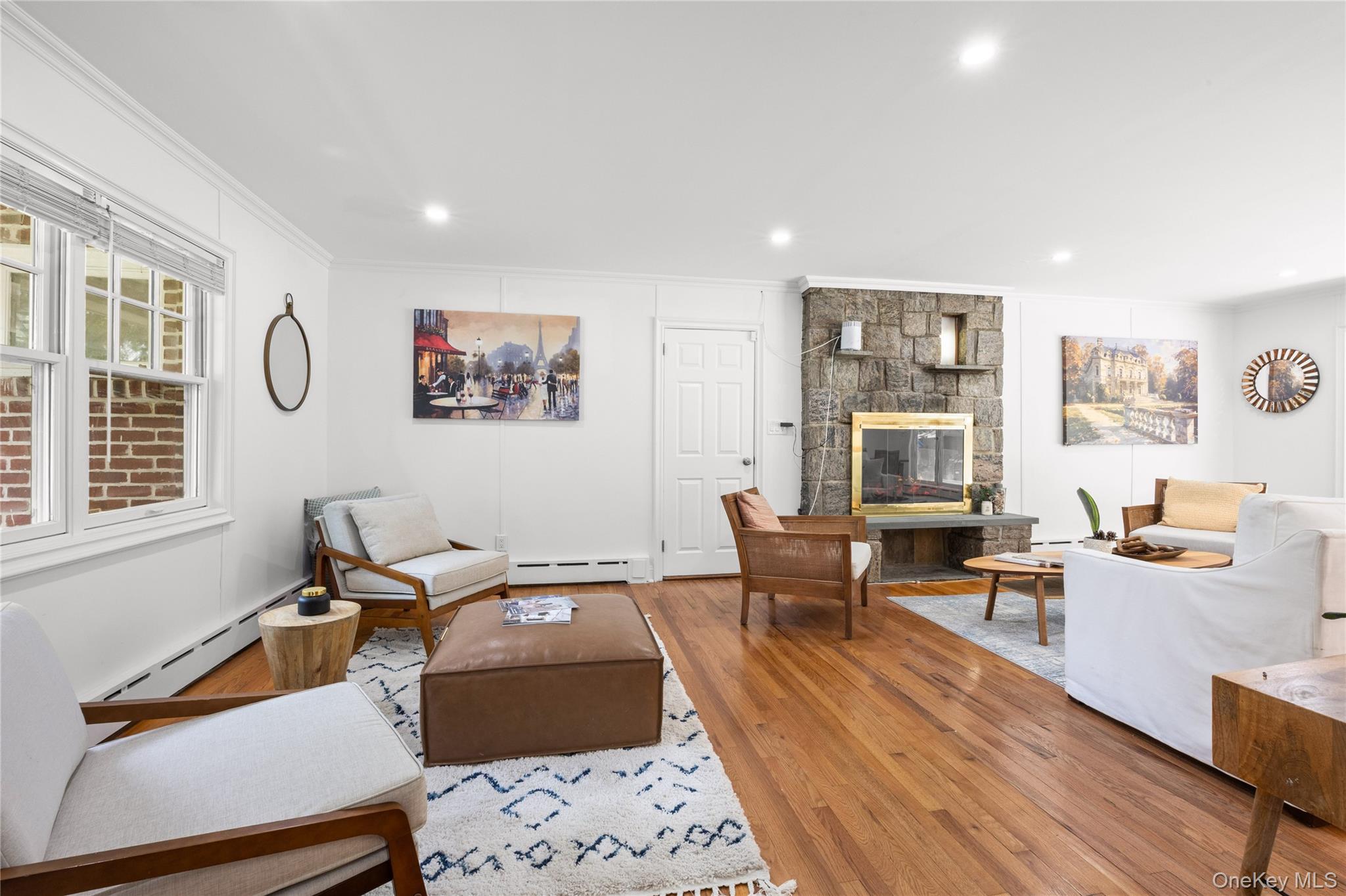 467 Hempstead Avenue Property Photo 3