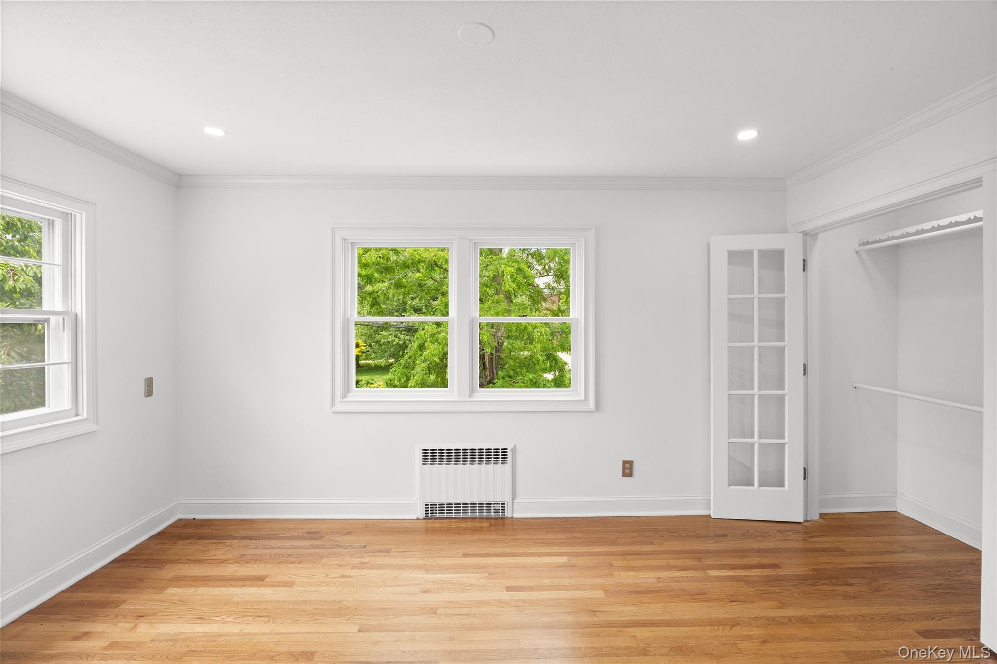 467 Hempstead Avenue Property Photo 13