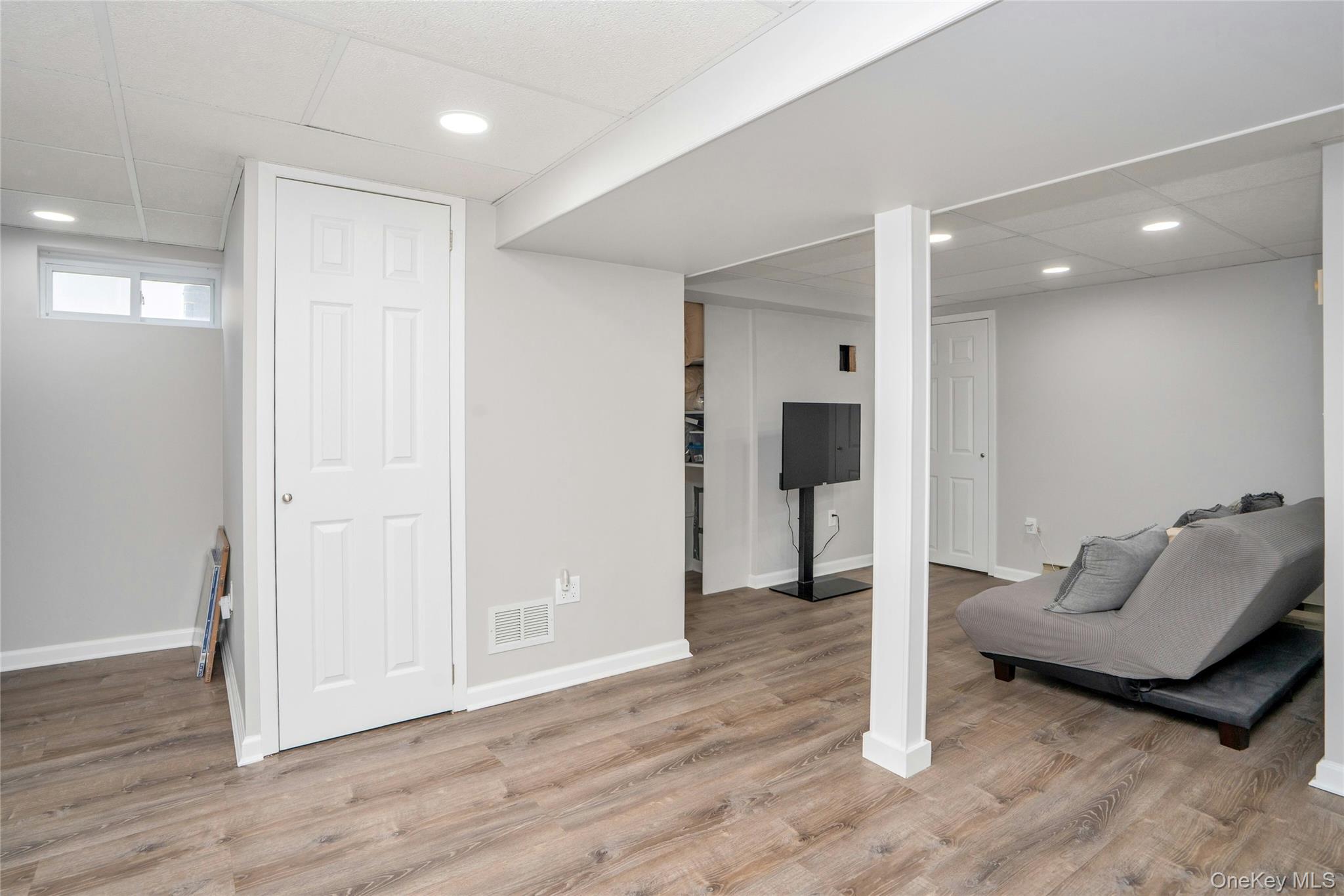 27 Coronet Lane Property Photo 21