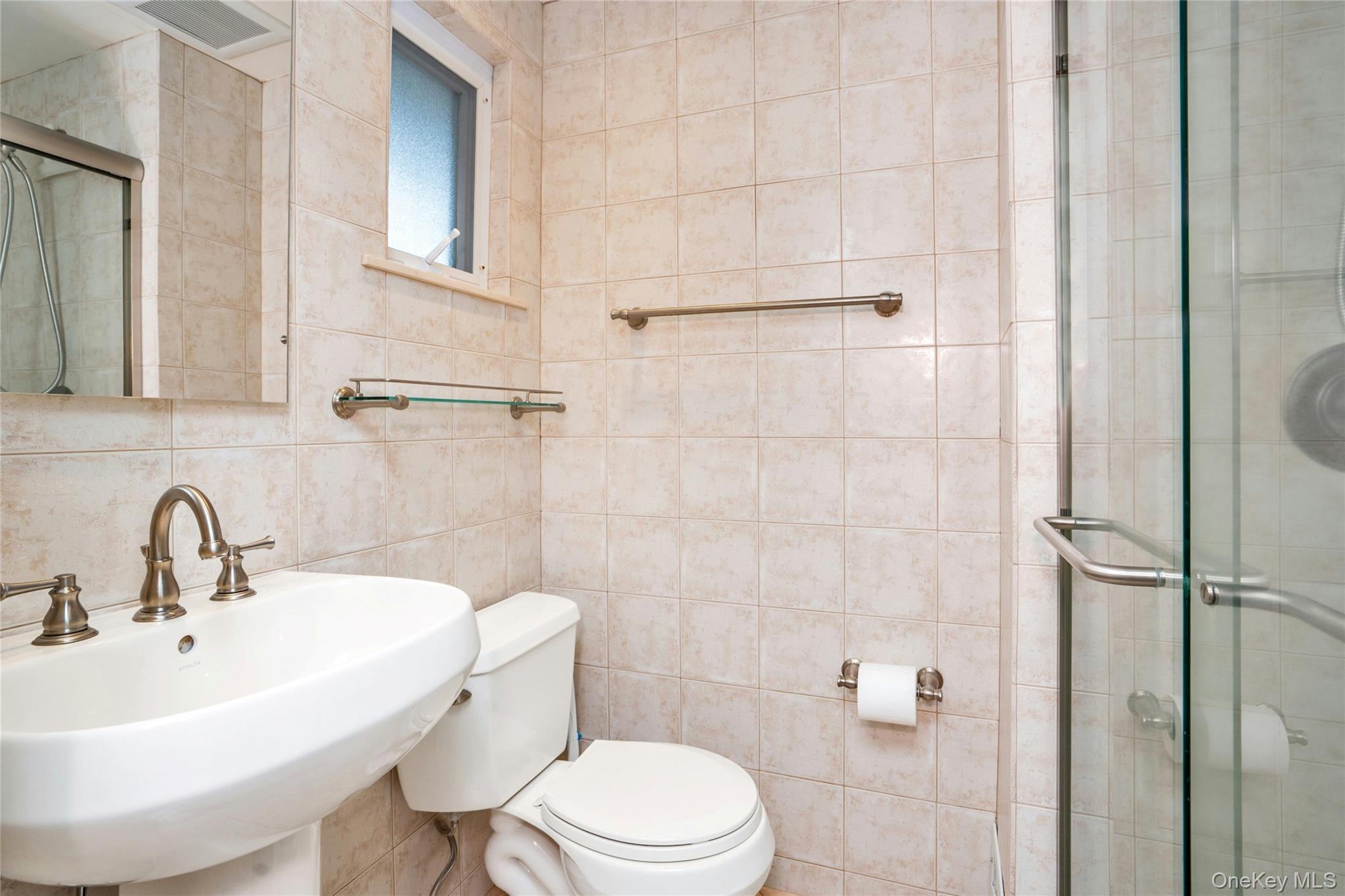 27 Coronet Lane Property Photo 22