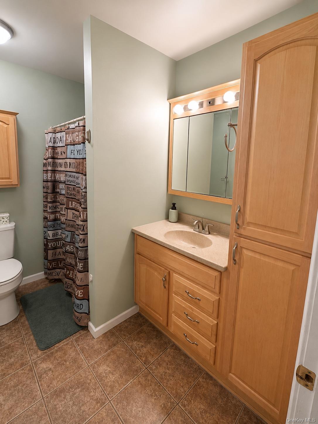 123 Barclay Road Property Photo 27