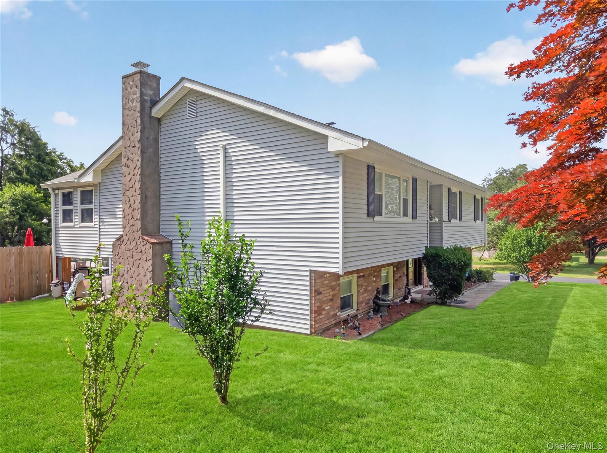 18 Helms Hill Road Property Photo 4