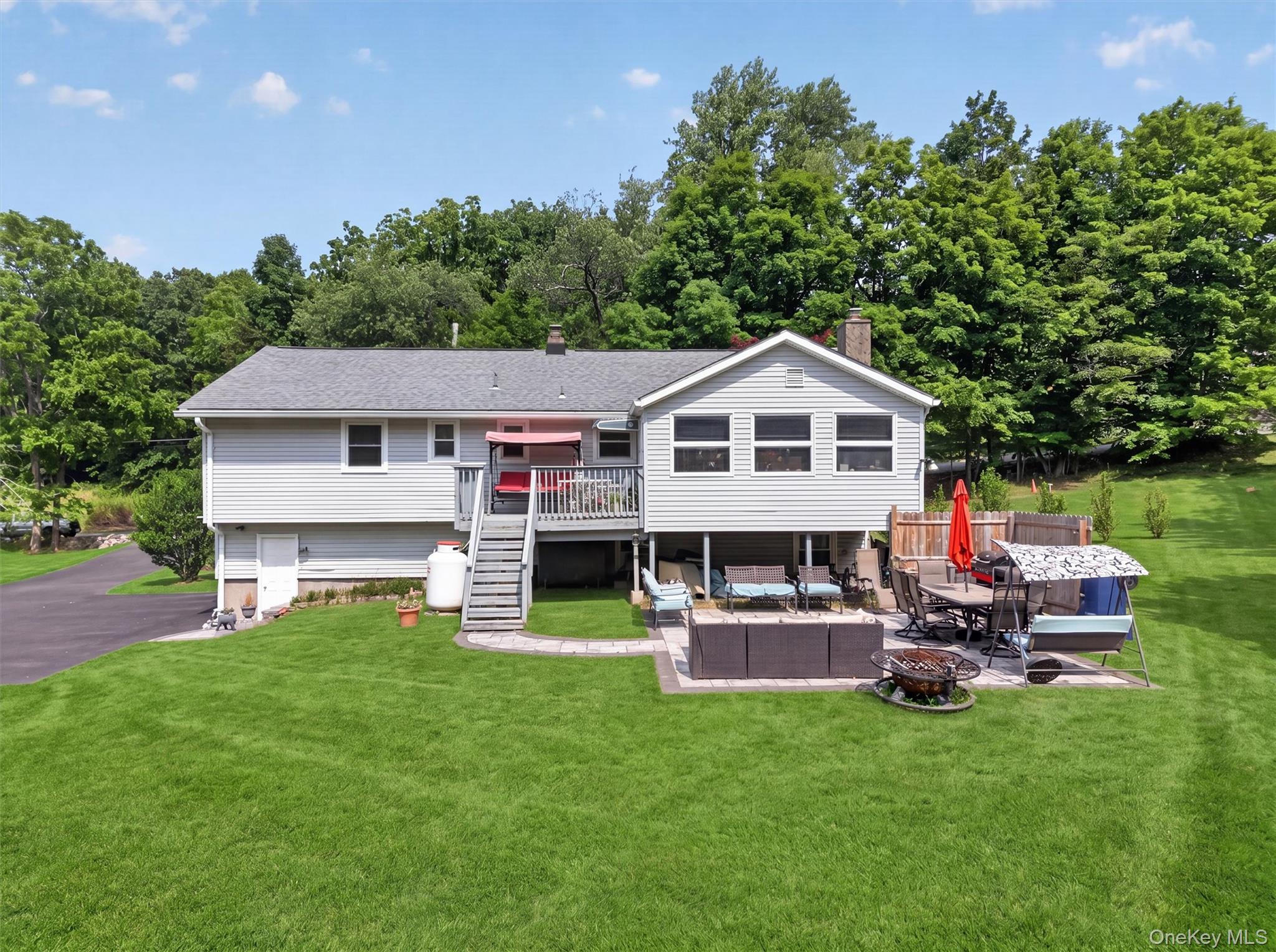 18 Helms Hill Road Property Photo 40