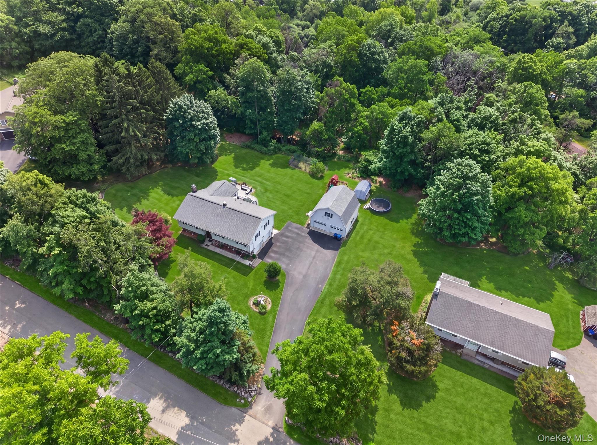 18 Helms Hill Road Property Photo 44