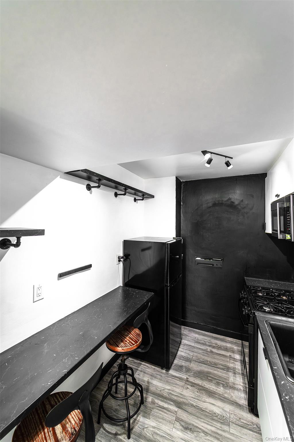 88-29 155th Avenue 3f Property Photo 10
