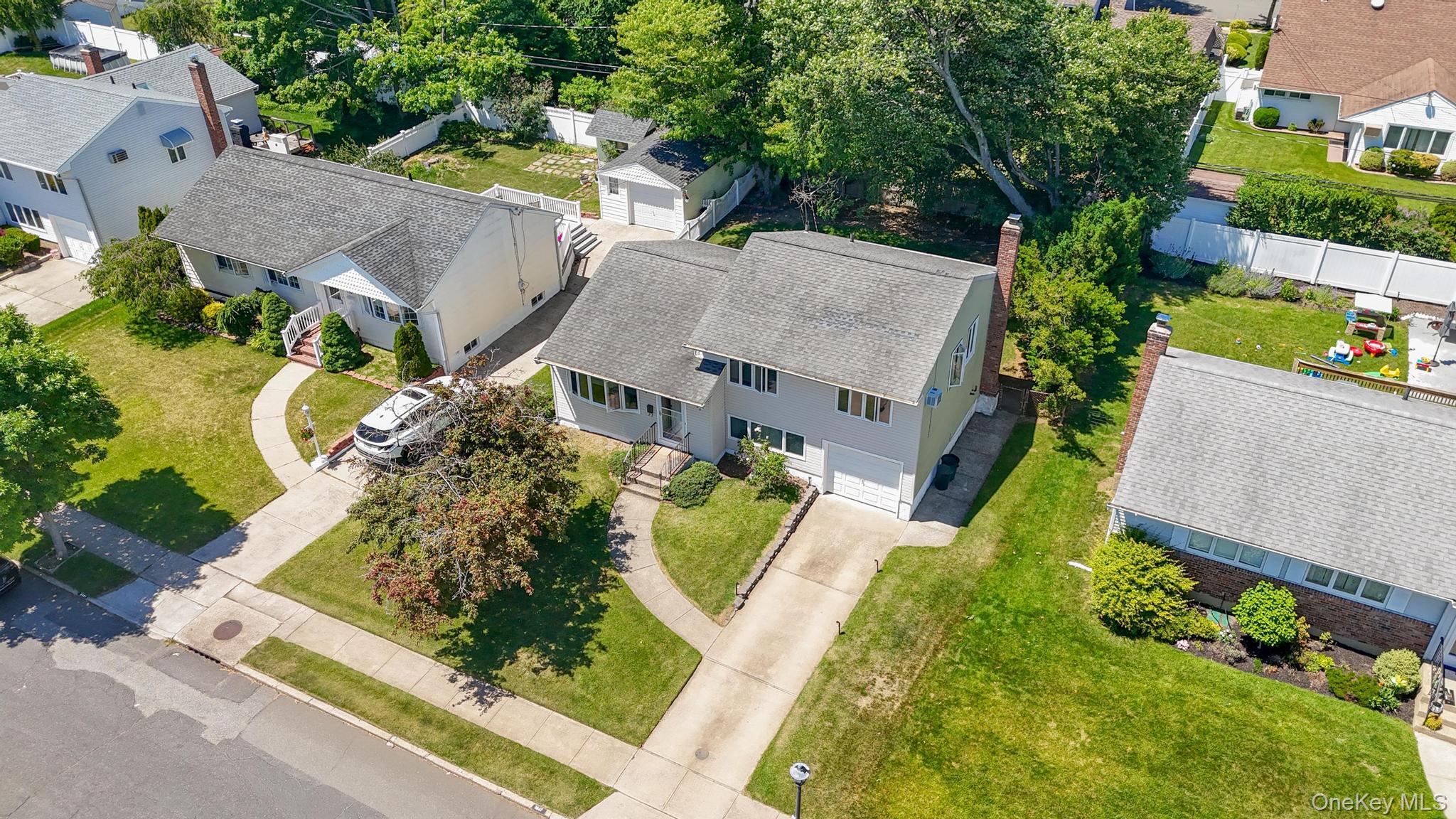 3547 Northview Avenue Property Photo 3
