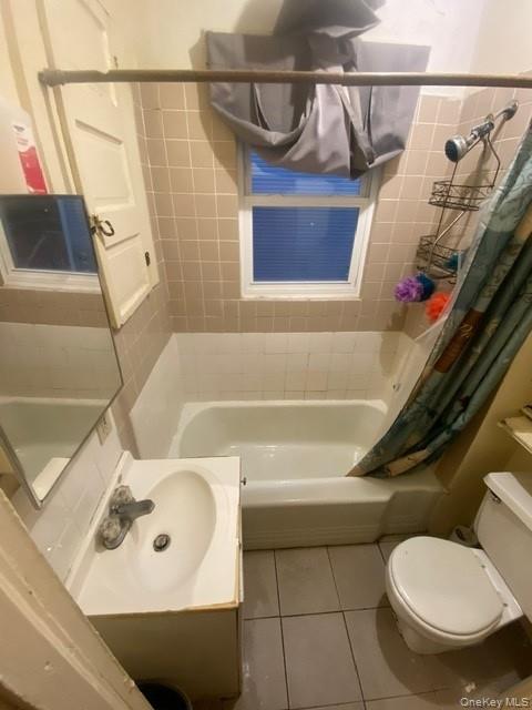 7 Sweezy Avenue Property Photo 7