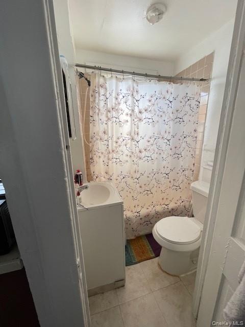 7 Sweezy Avenue Property Photo 11