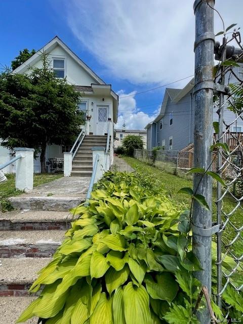 7 Sweezy Avenue Property Photo 25