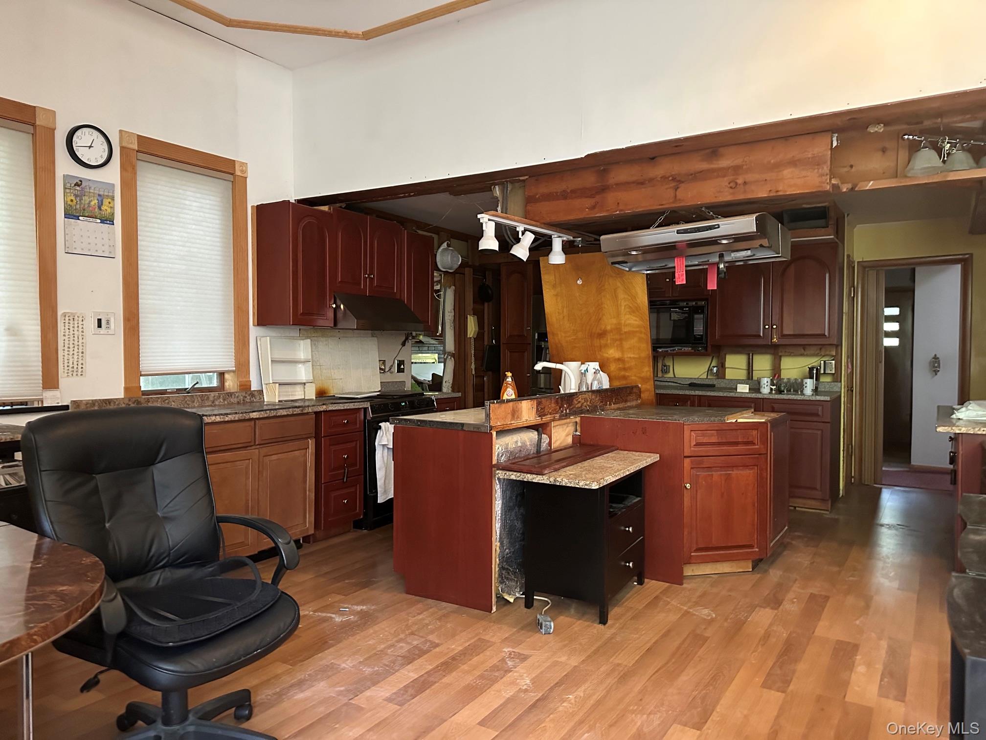 28 Colburn Drive Property Photo 4