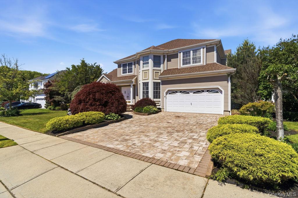 15 Boxwood Lane Property Photo 1