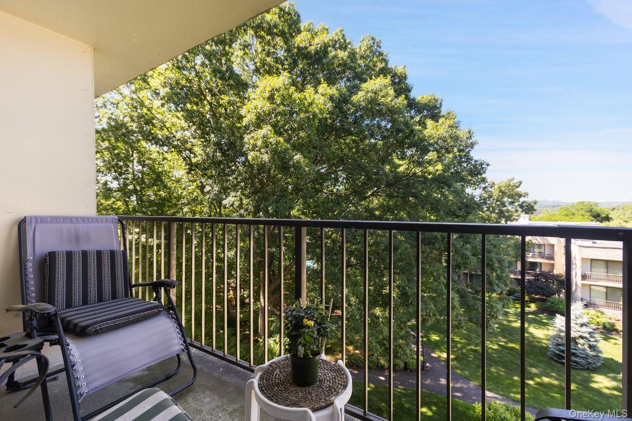 150 Overlook 5f Property Photo 17