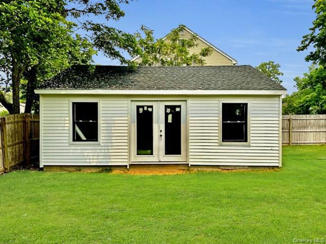 275 Sound Road Property Photo 10