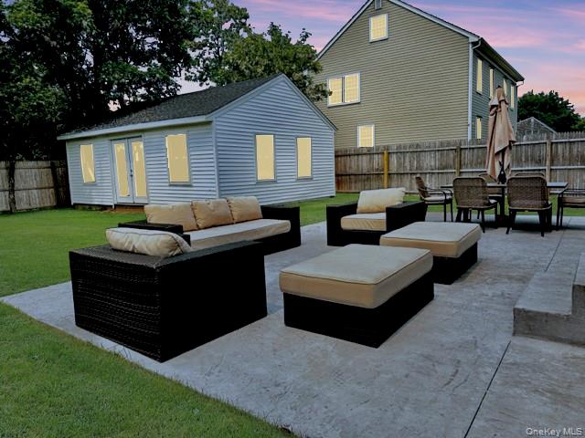 275 Sound Road Property Photo 12