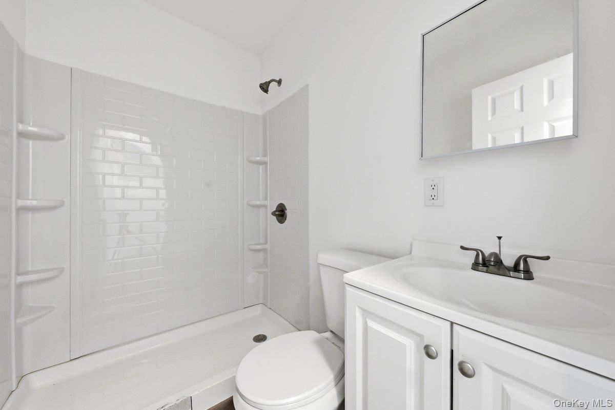 157 Chambers Street Property Photo 32