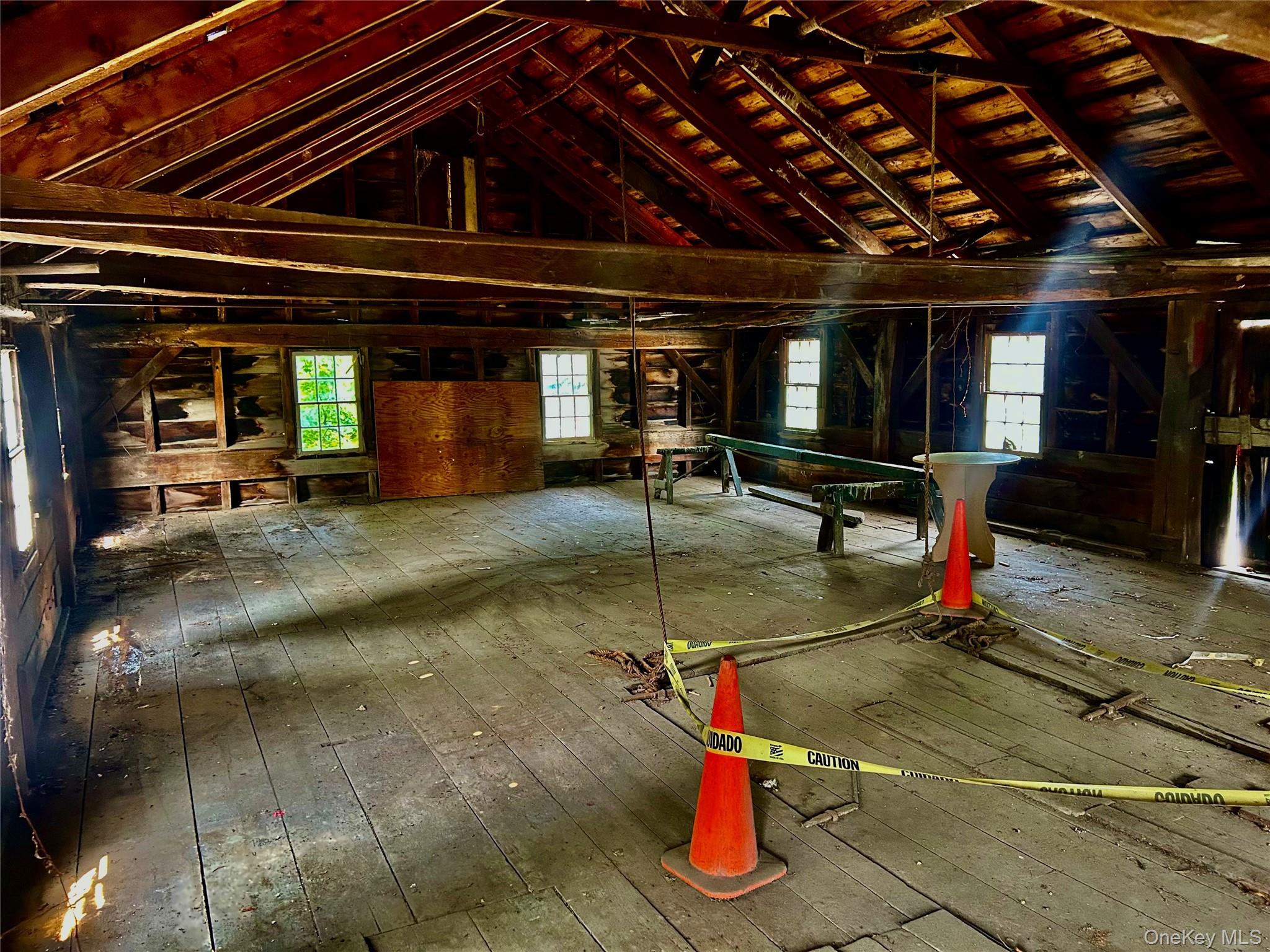 73 North Creek Road Property Photo 14