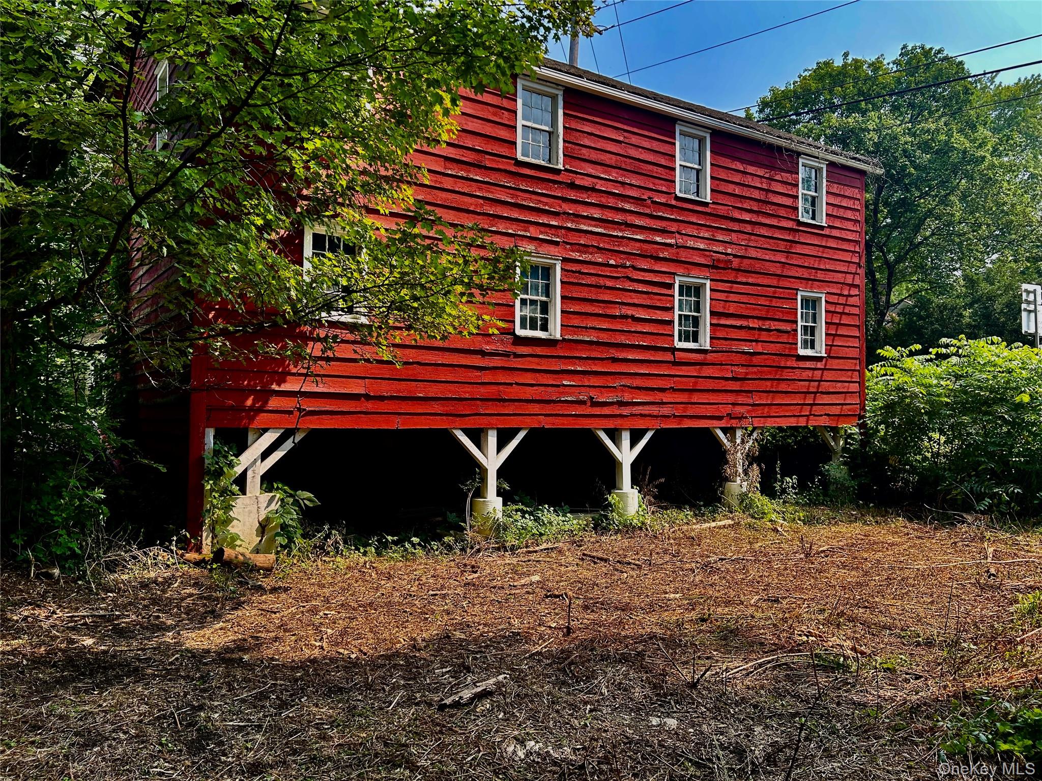 73 North Creek Road Property Photo 16