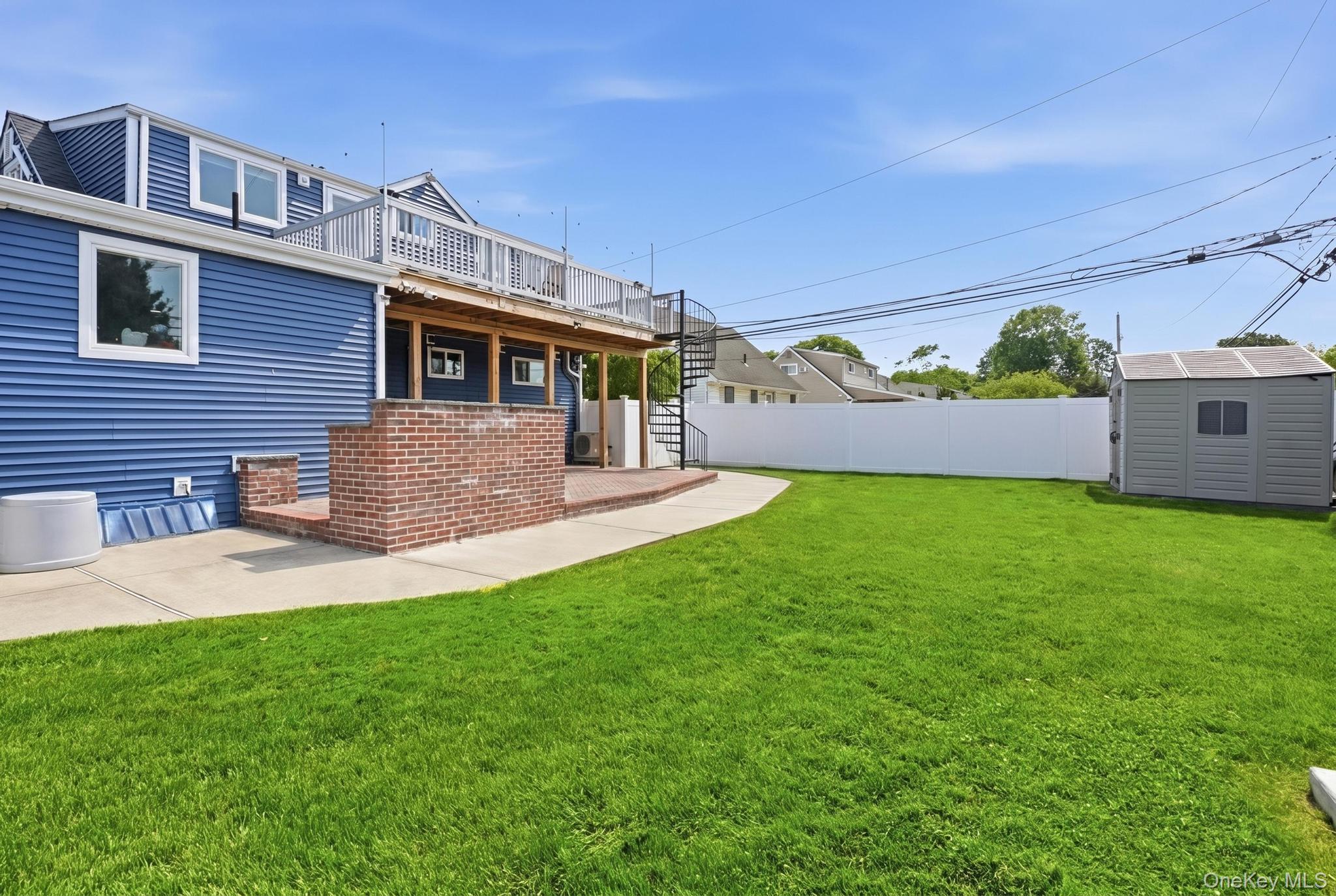 2151 Stewart Avenue Property Photo 22