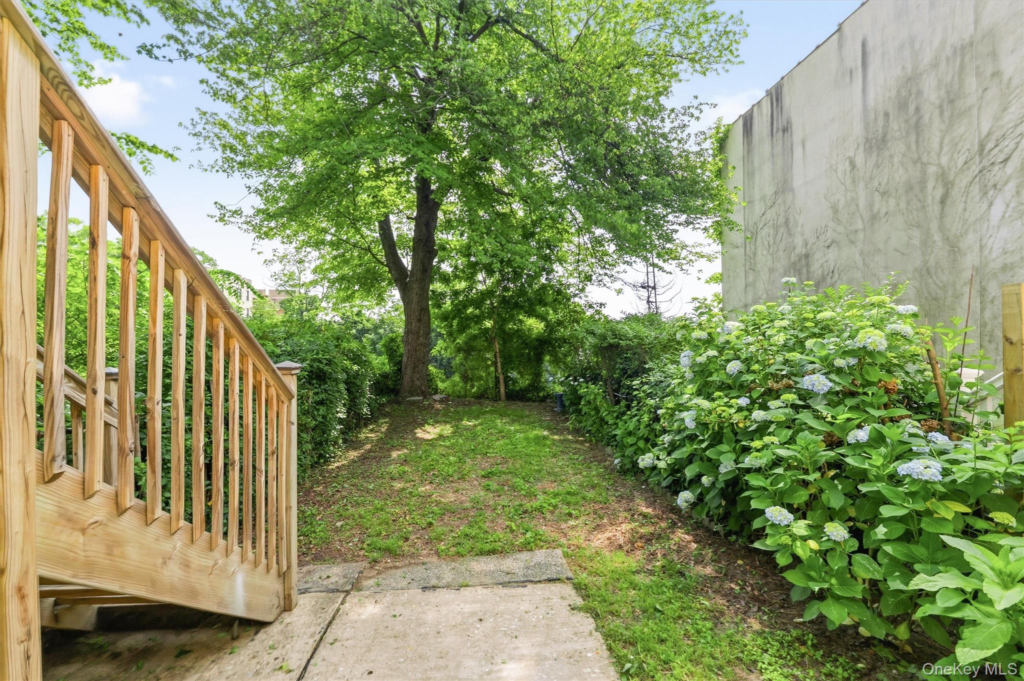 4238 Vireo Avenue Property Photo 34