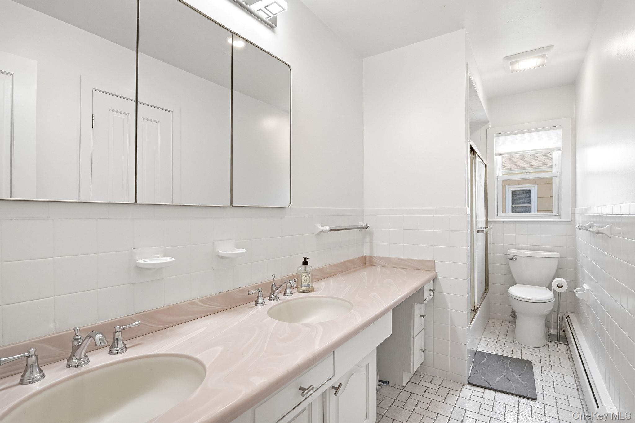 56 Wainwright Street Property Photo 6