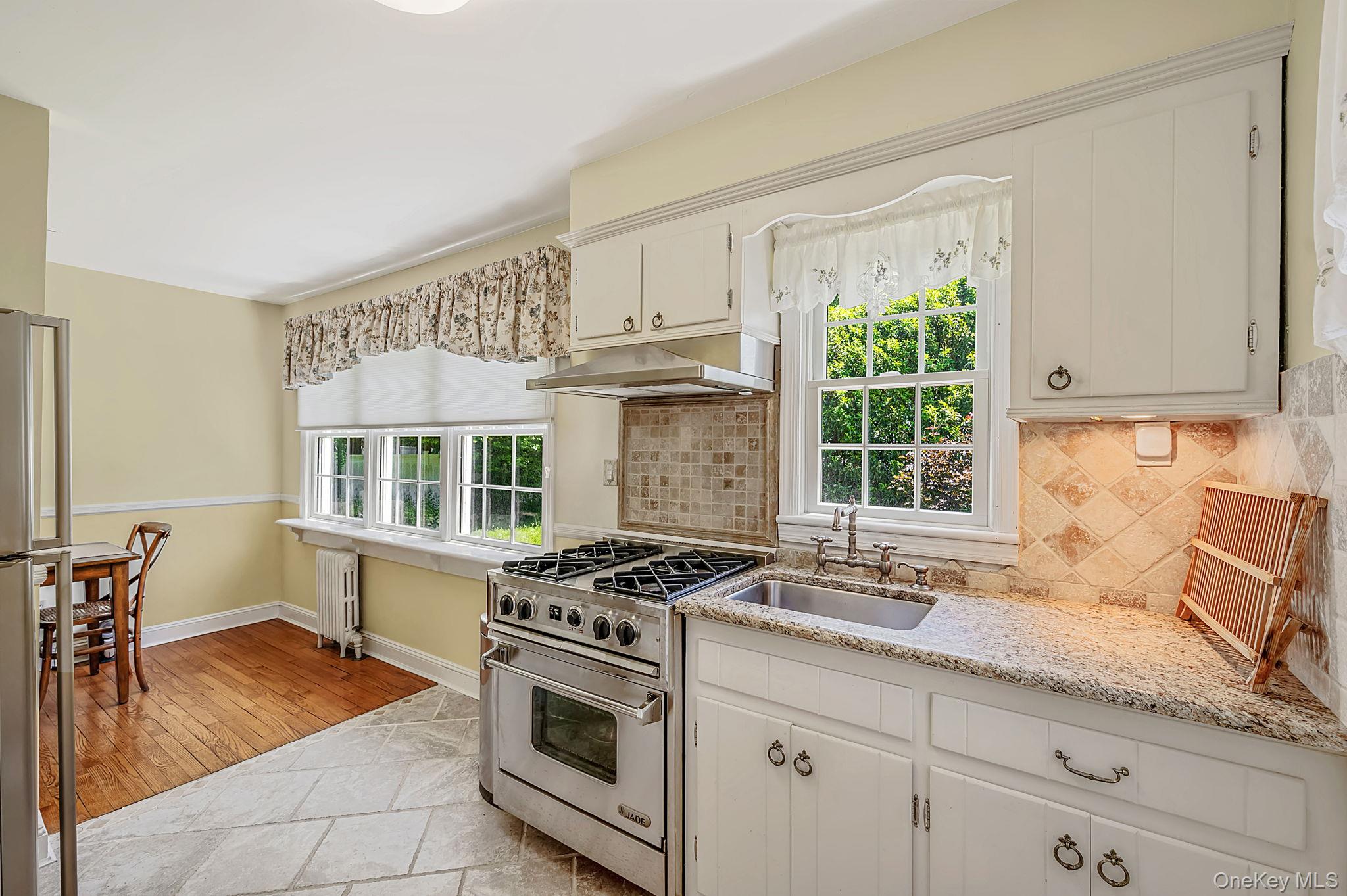 22 Lawrence Street Property Photo 10