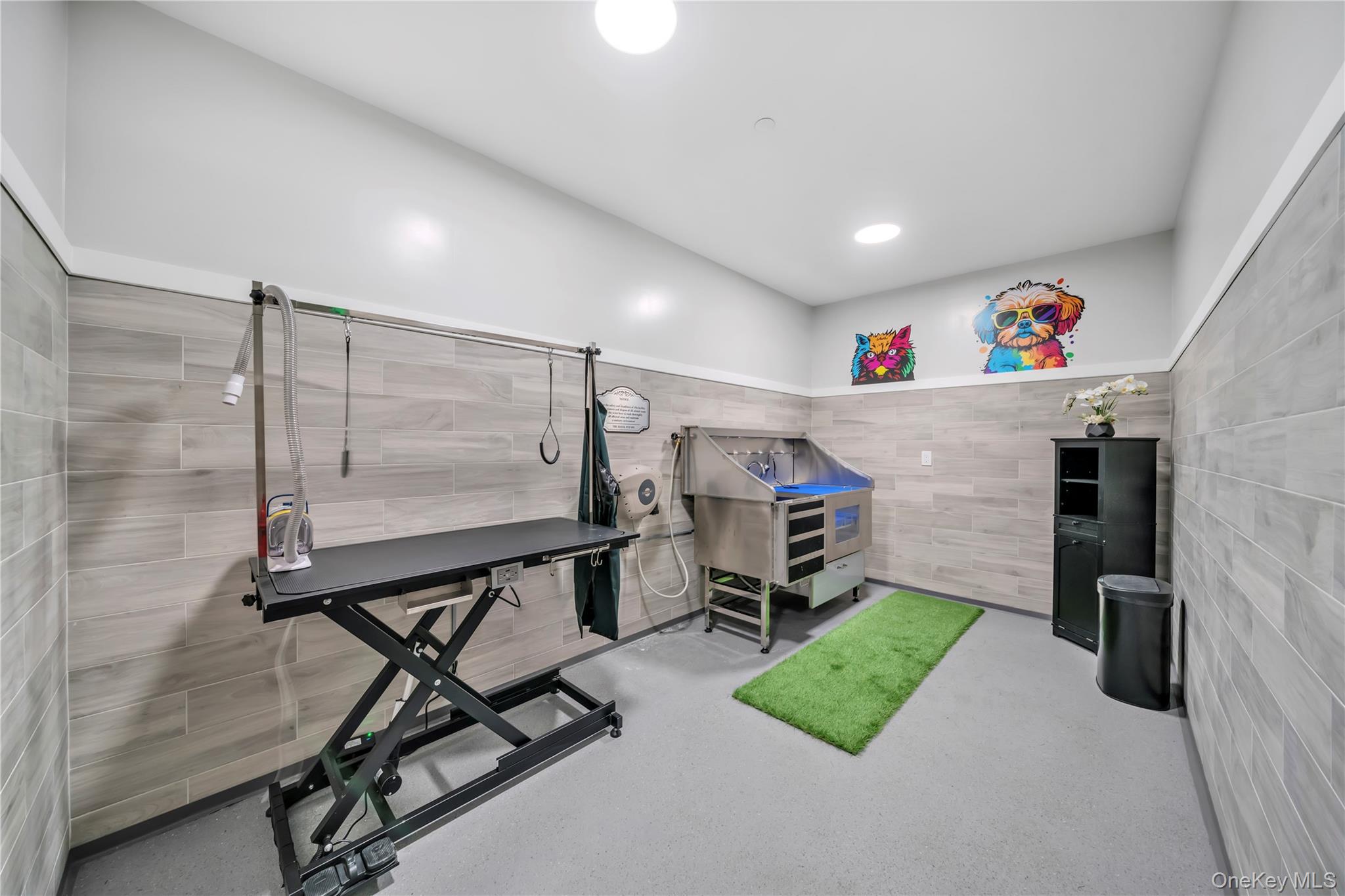 101 Searing Avenue 508 Property Photo 17