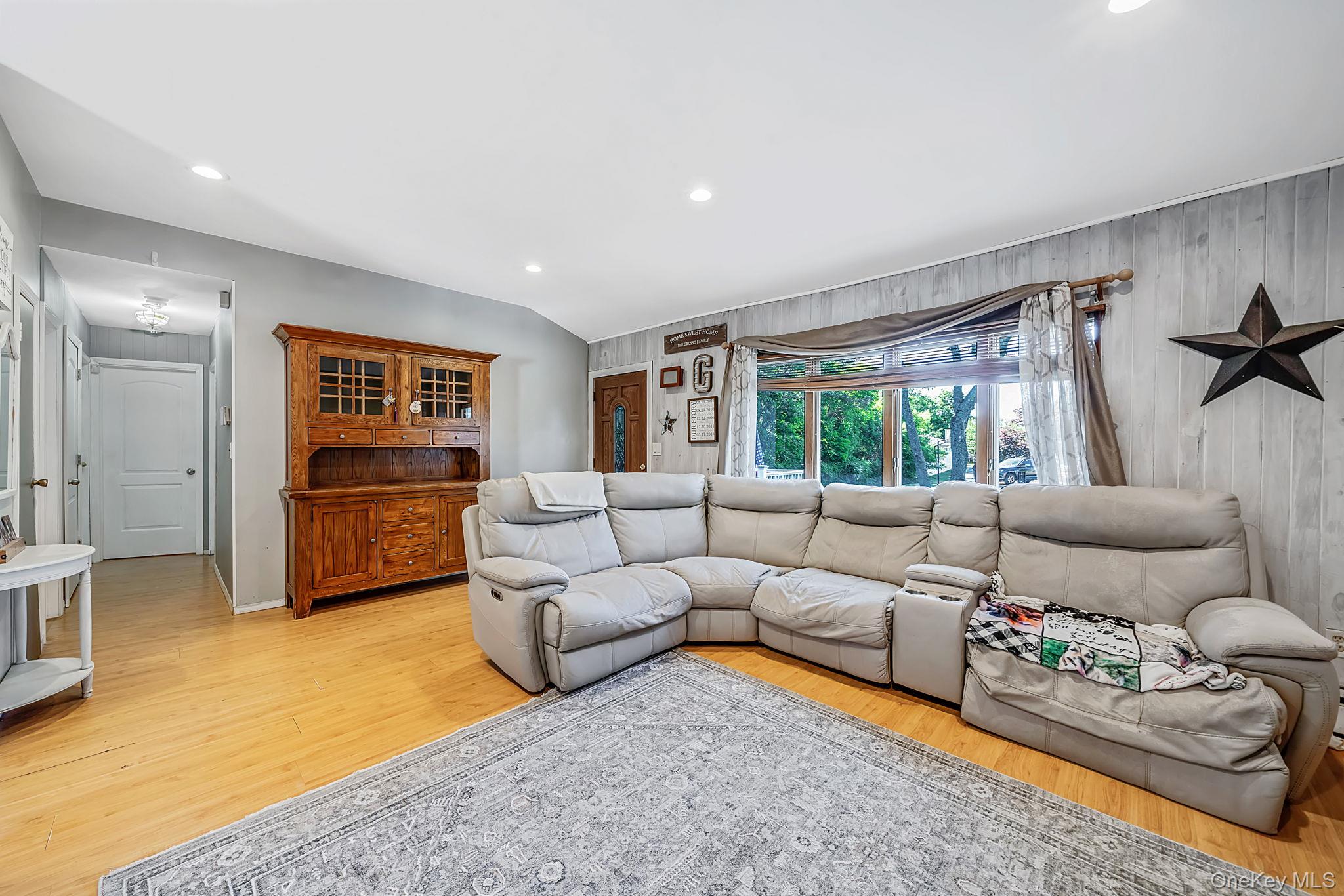 5 Megan Court Property Photo 4
