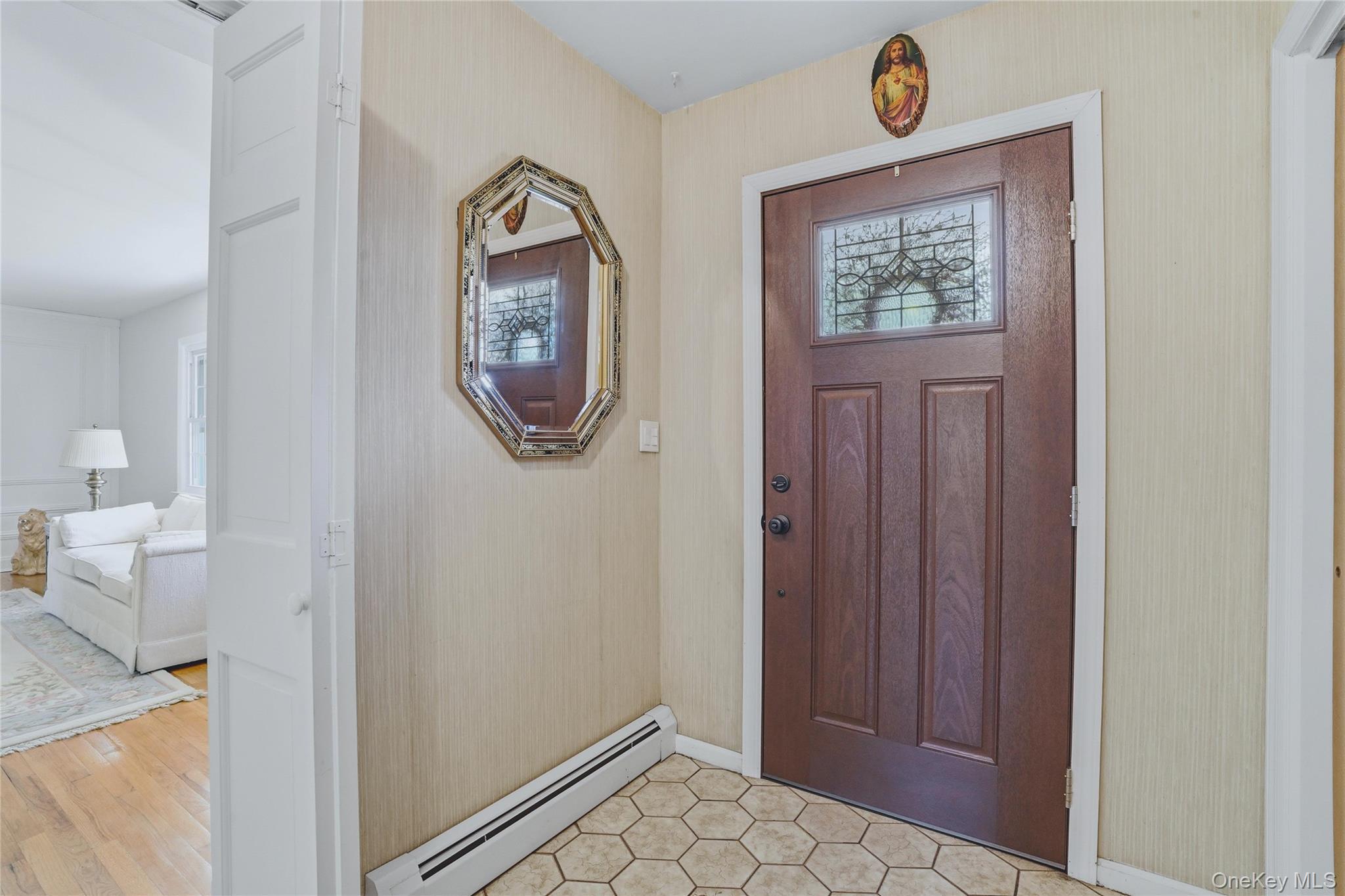 10 Sharon Court Property Photo 4