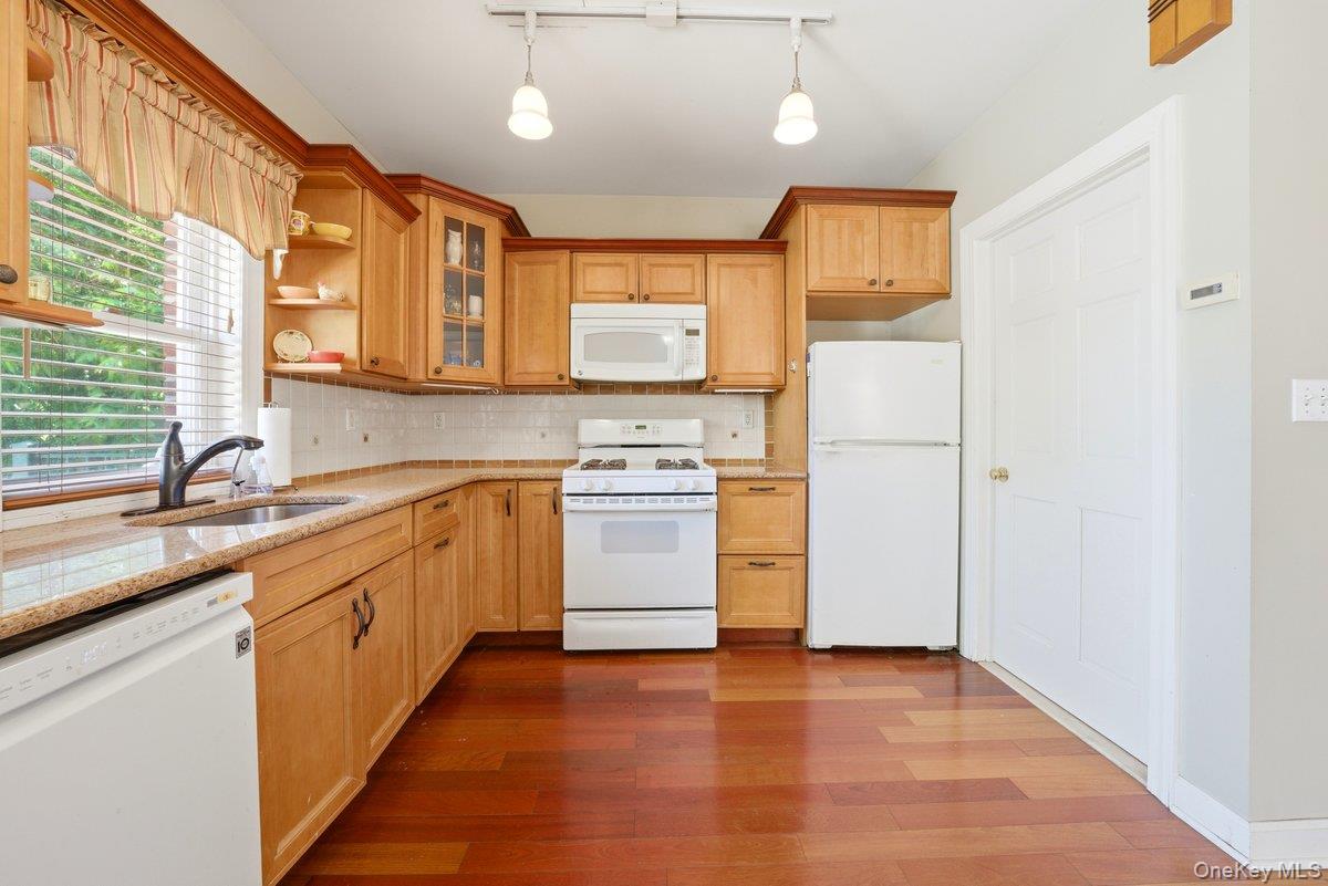 126 Glover Avenue Property Photo 6