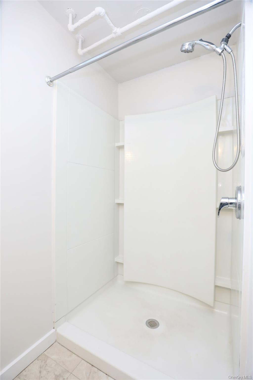16 John Street Property Photo 6