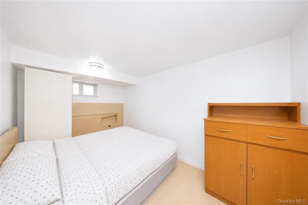 193 Forbell Street Property Photo 16