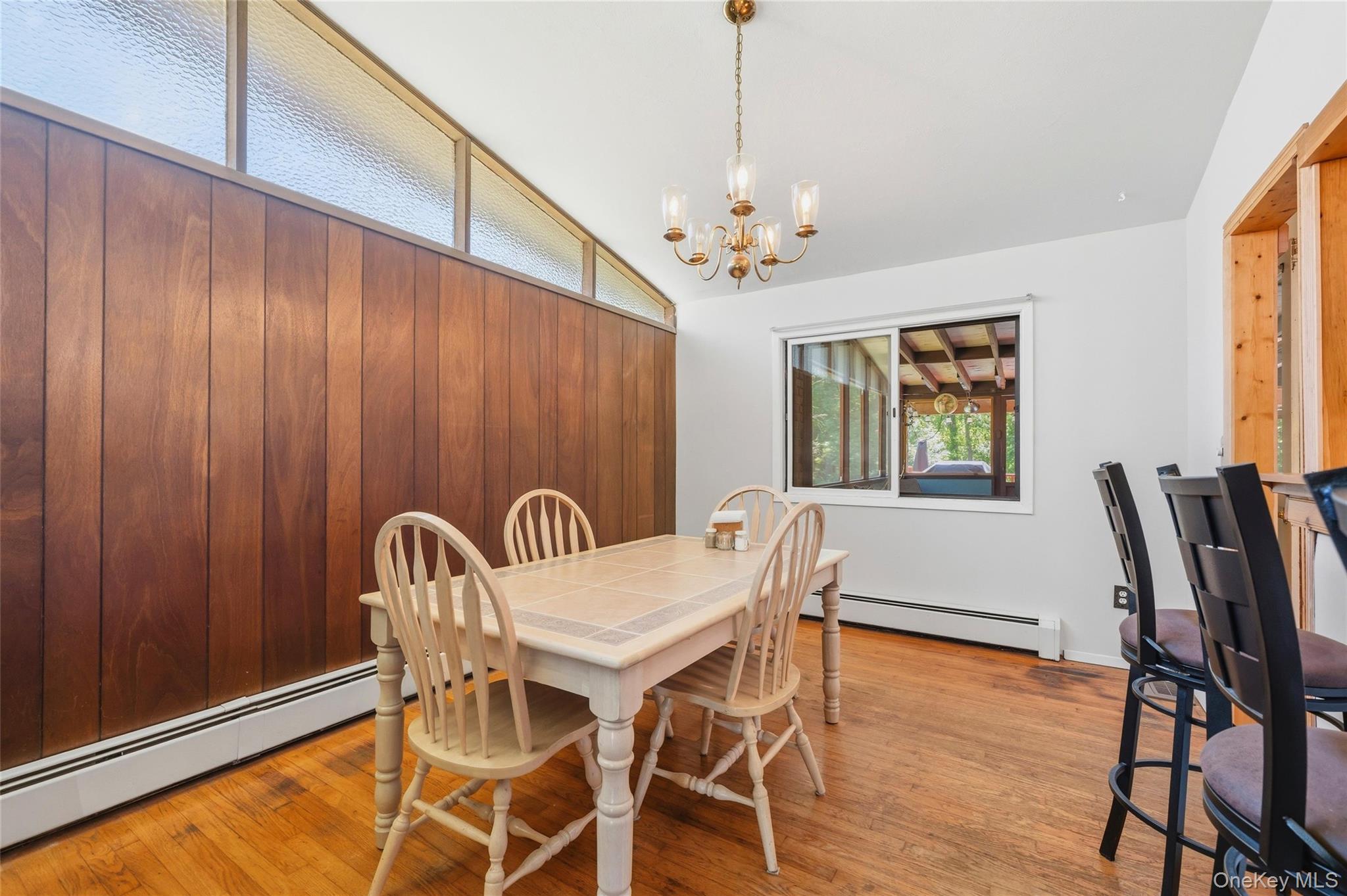 24 Dennis Drive Property Photo 9