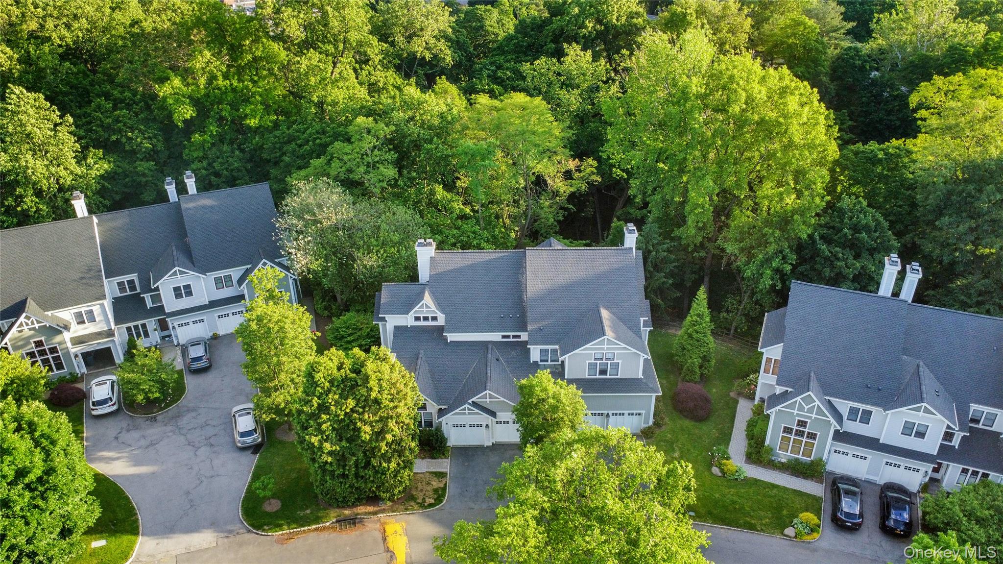 35 Landing Drive Property Photo 4
