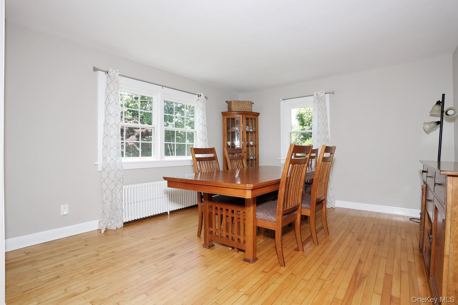 25 Amory Avenue Property Photo 6