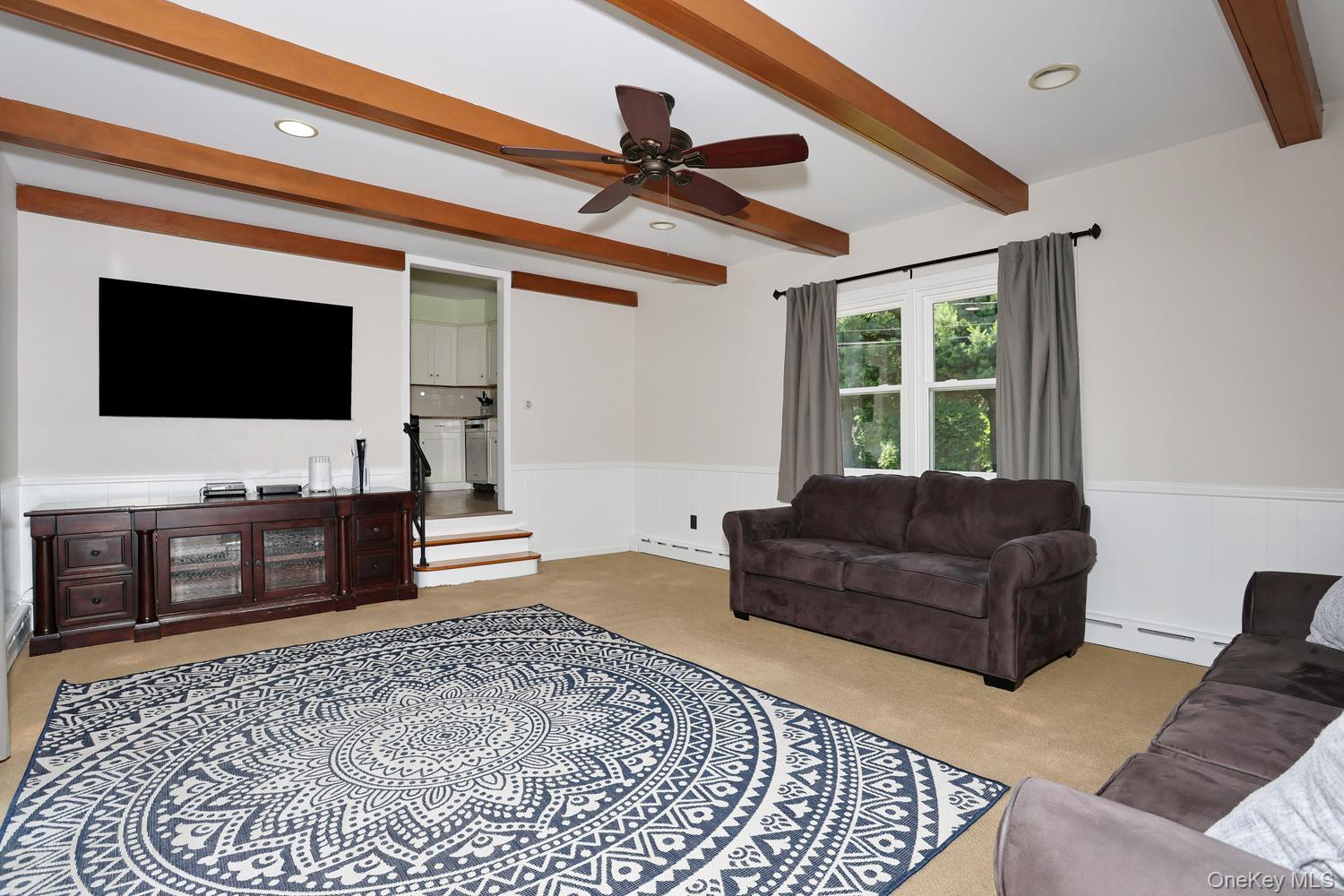 25 Amory Avenue Property Photo 11