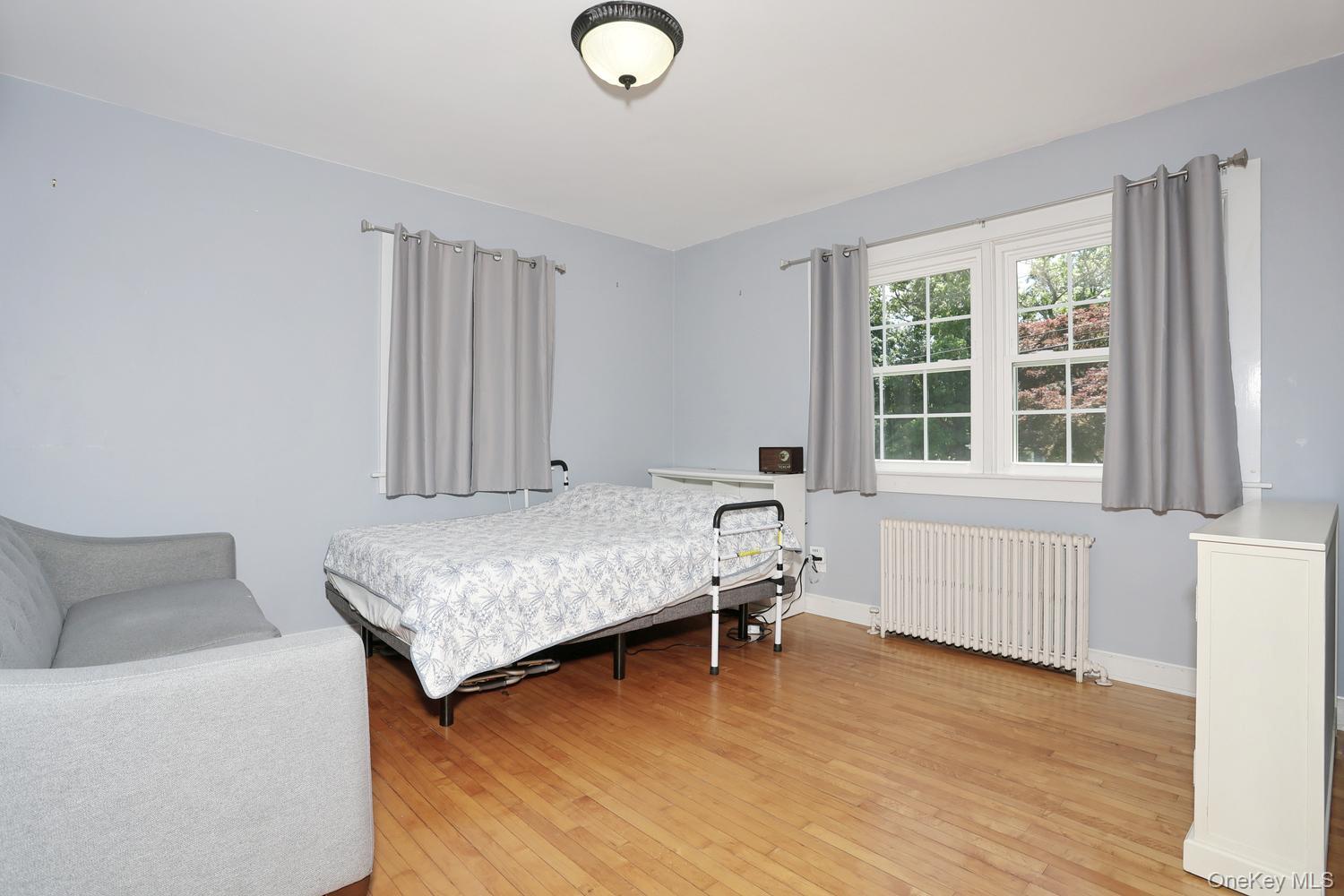 25 Amory Avenue Property Photo 14