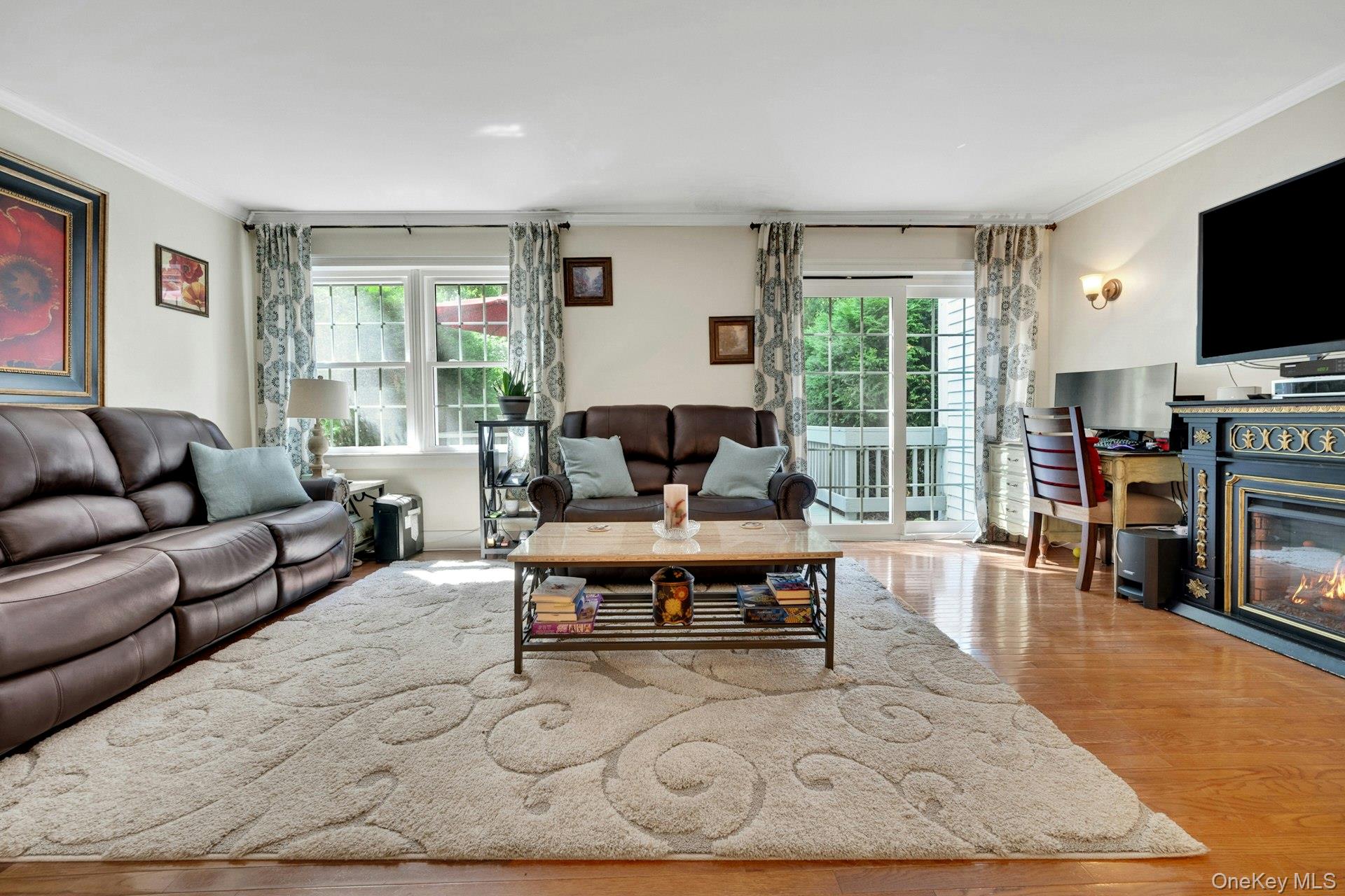 24 Briar Court Property Photo 5