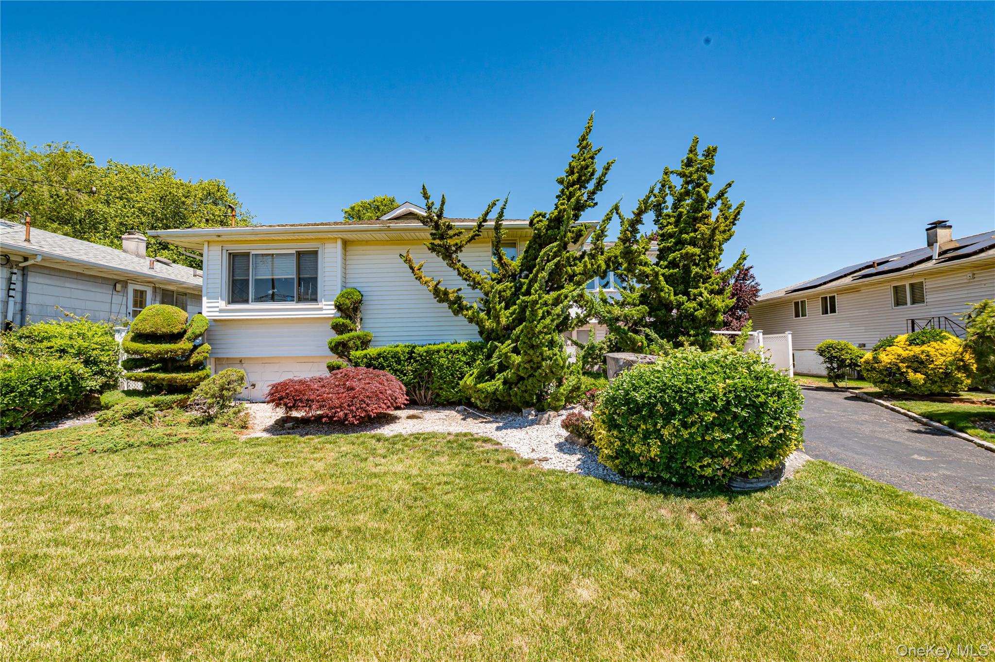 36 Elaine Drive Property Photo 1