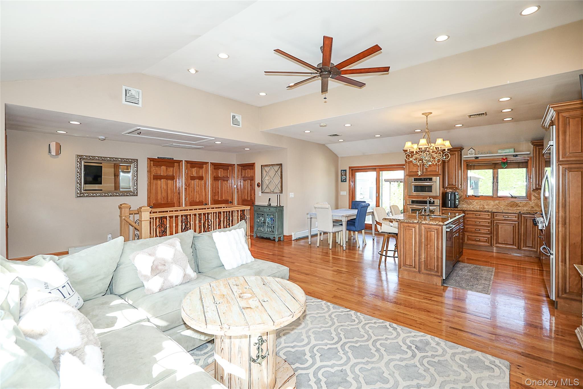 37 Seitz Drive Property Photo 4