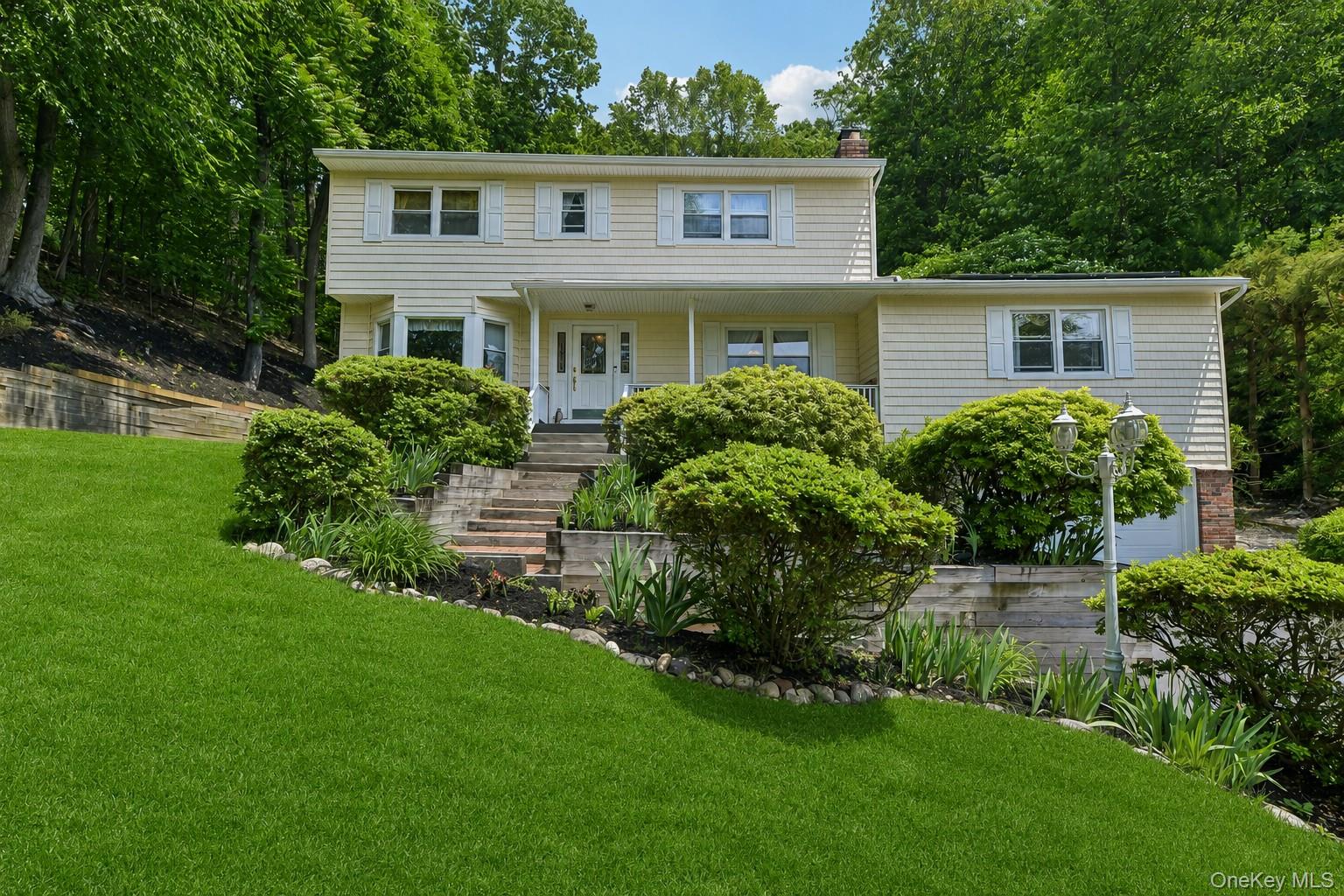 7 Diana Hill Property Photo 1