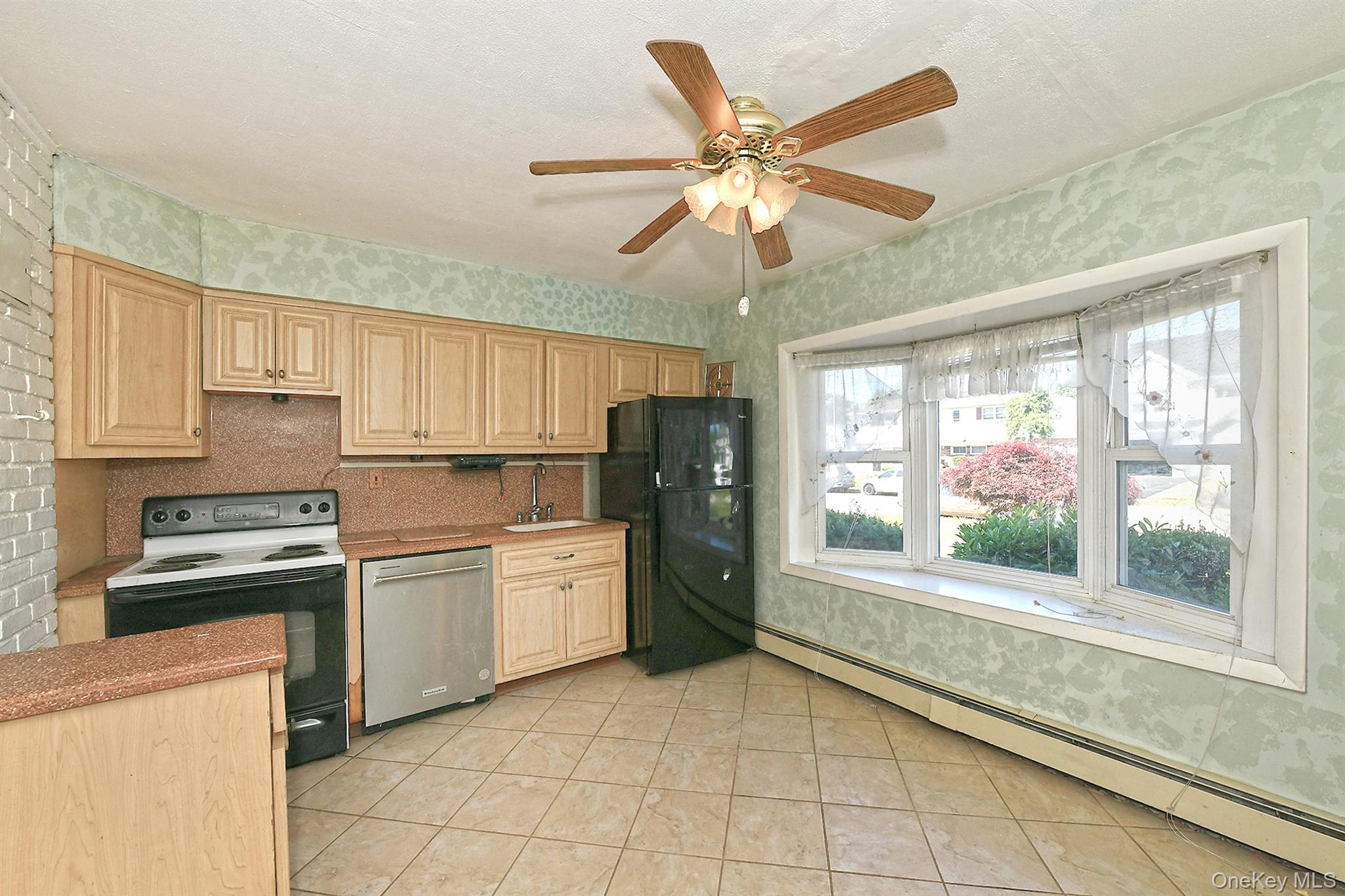 34 Prentice Road Property Photo 5