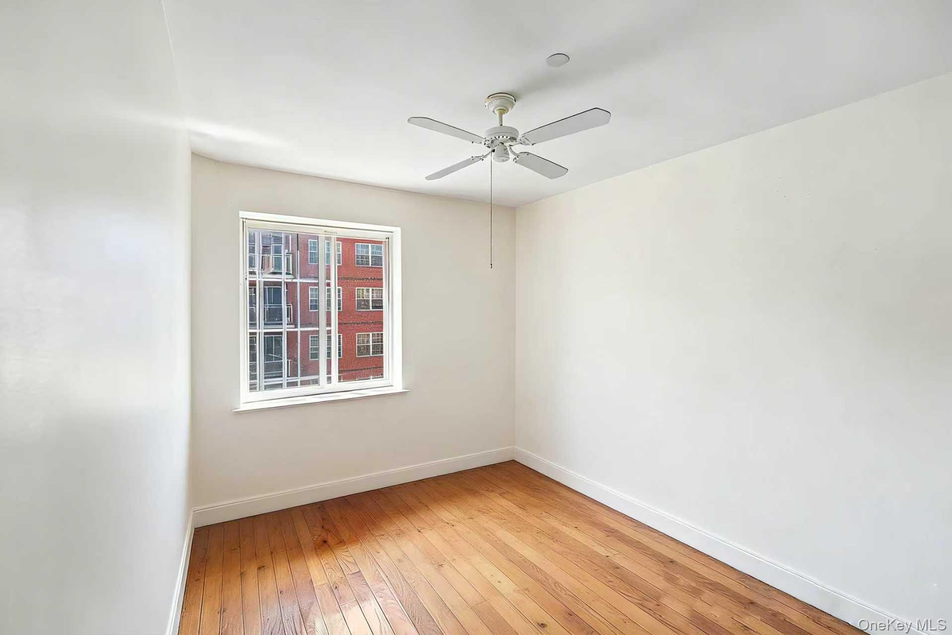 3506 Leavitt Street 5h Property Photo 6