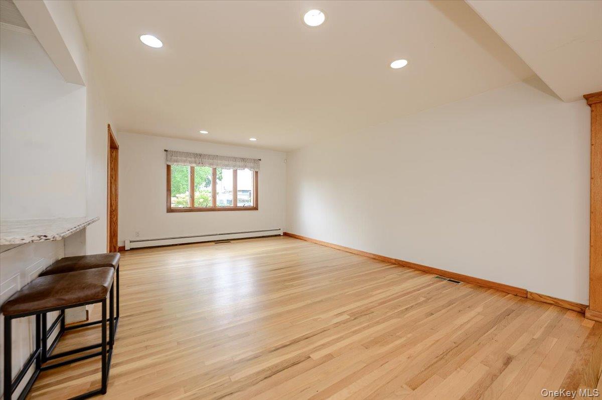 86 Edmore Lane Property Photo 2