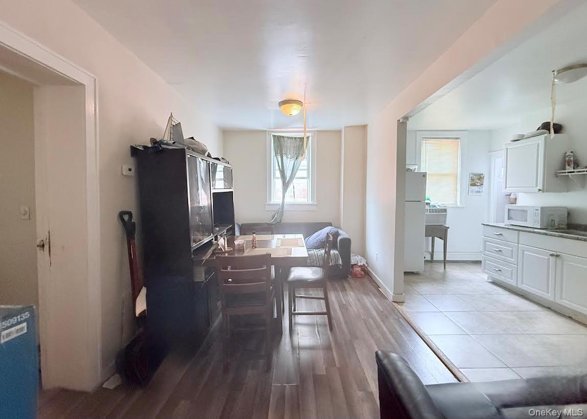 124 Center Avenue Property Photo 6