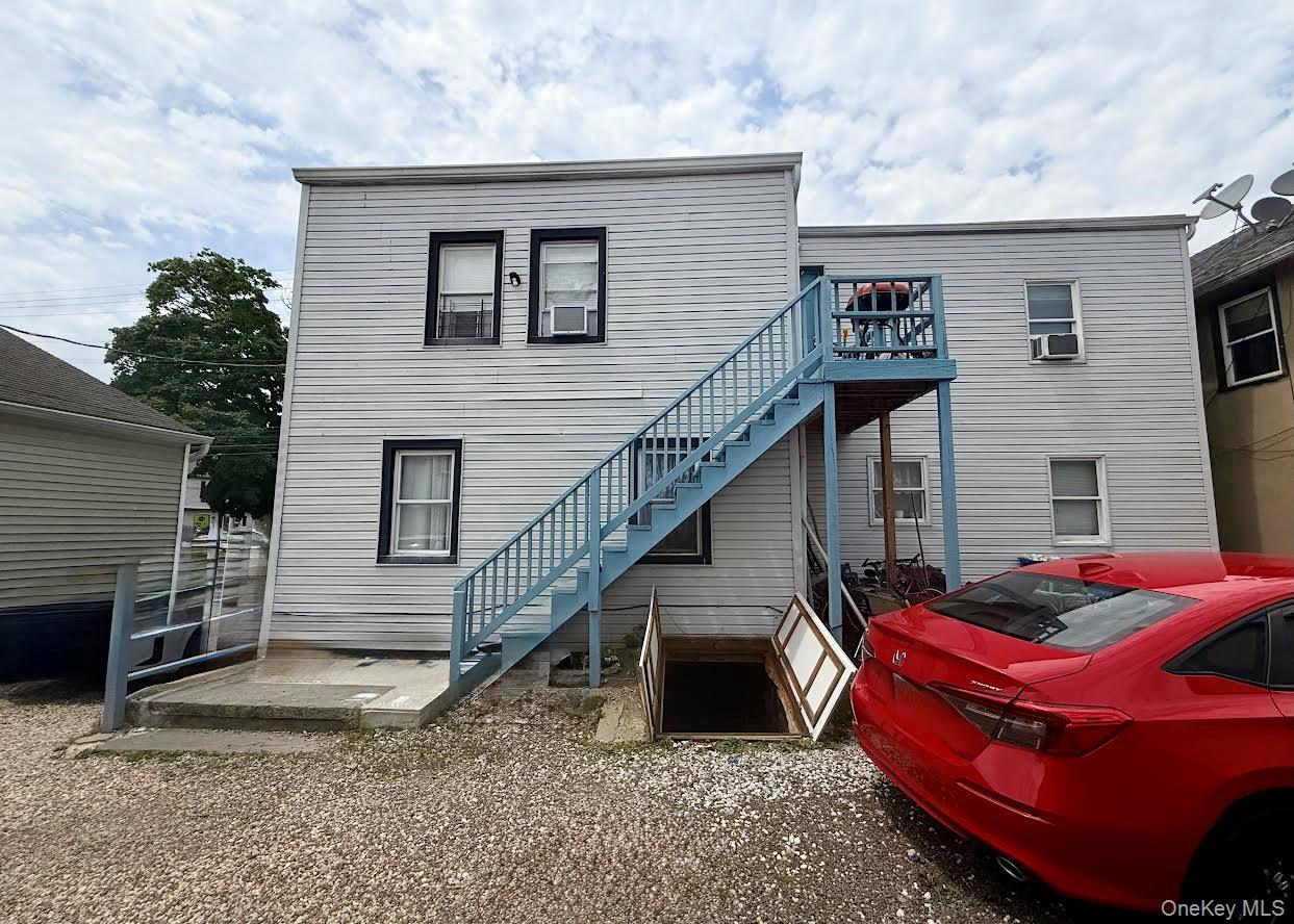 124 Center Avenue Property Photo 33