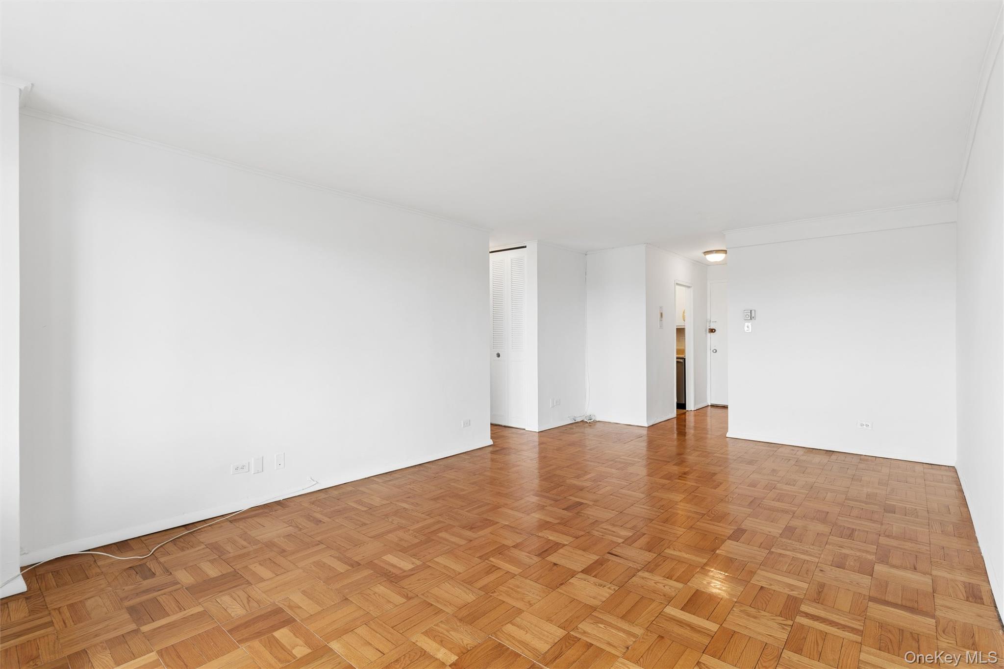 1815 215th Street 6c Property Photo 5